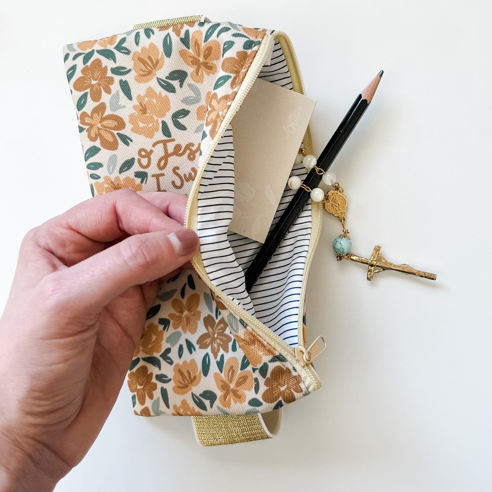 Surrender Prayer Catholic Bible/planner Pouch