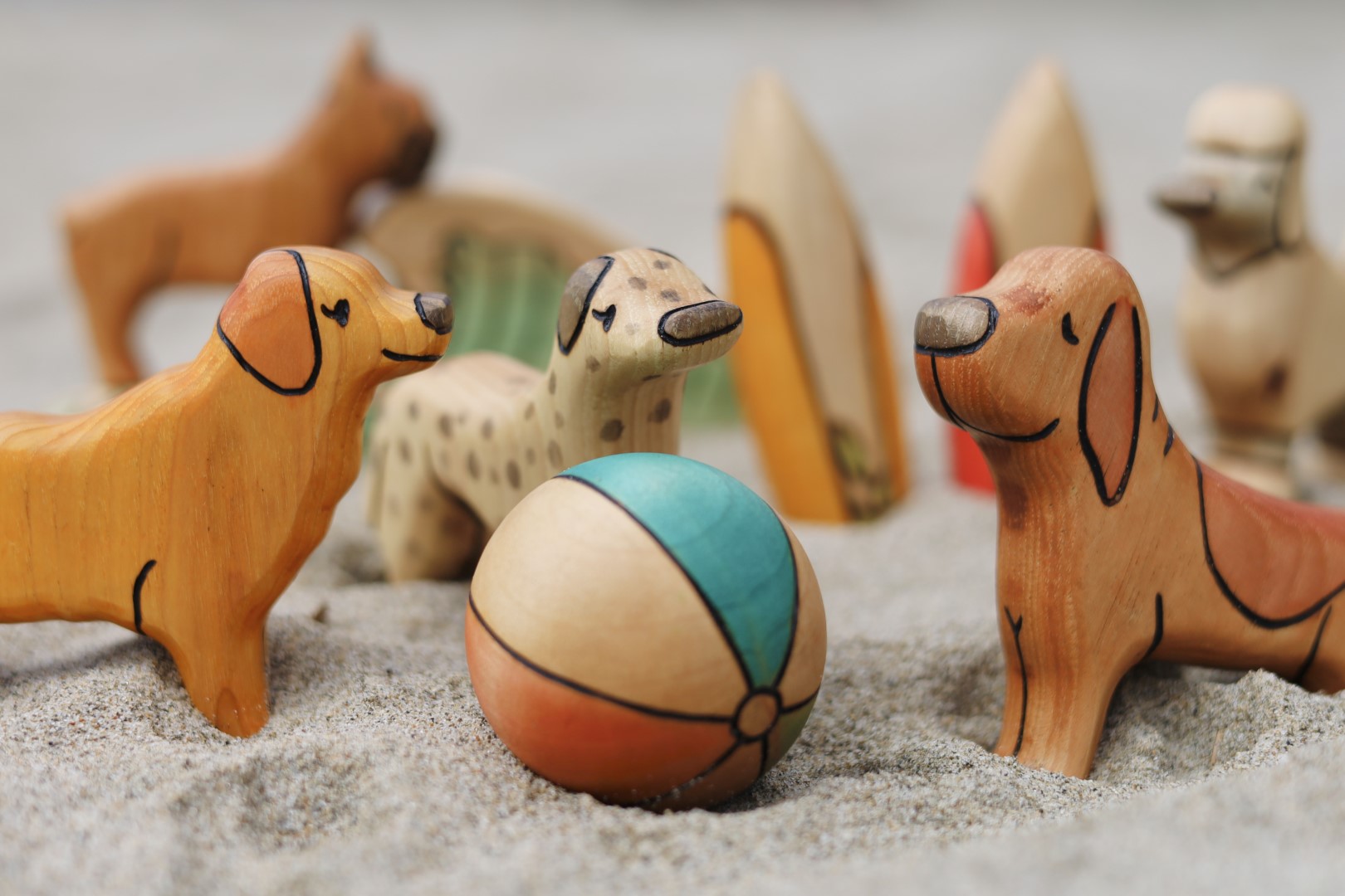 Wooden Bloodhound Toy Dog