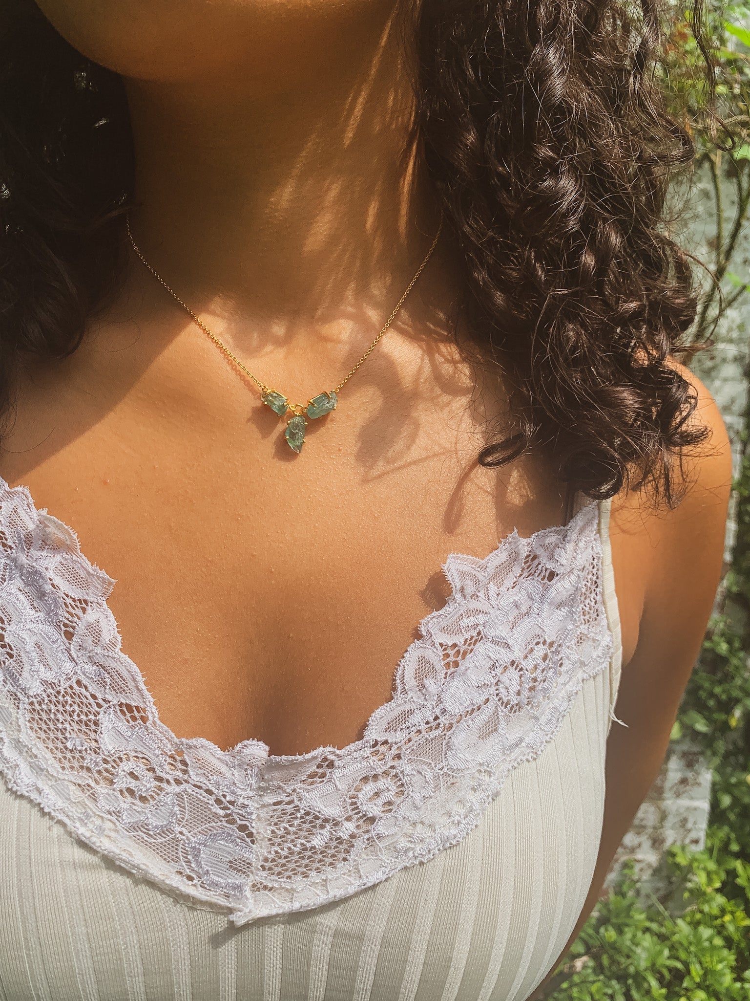 Three-pronged Raw Apatite Gold Necklace