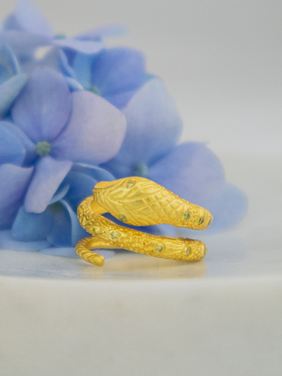 Basil The Cobra Ring