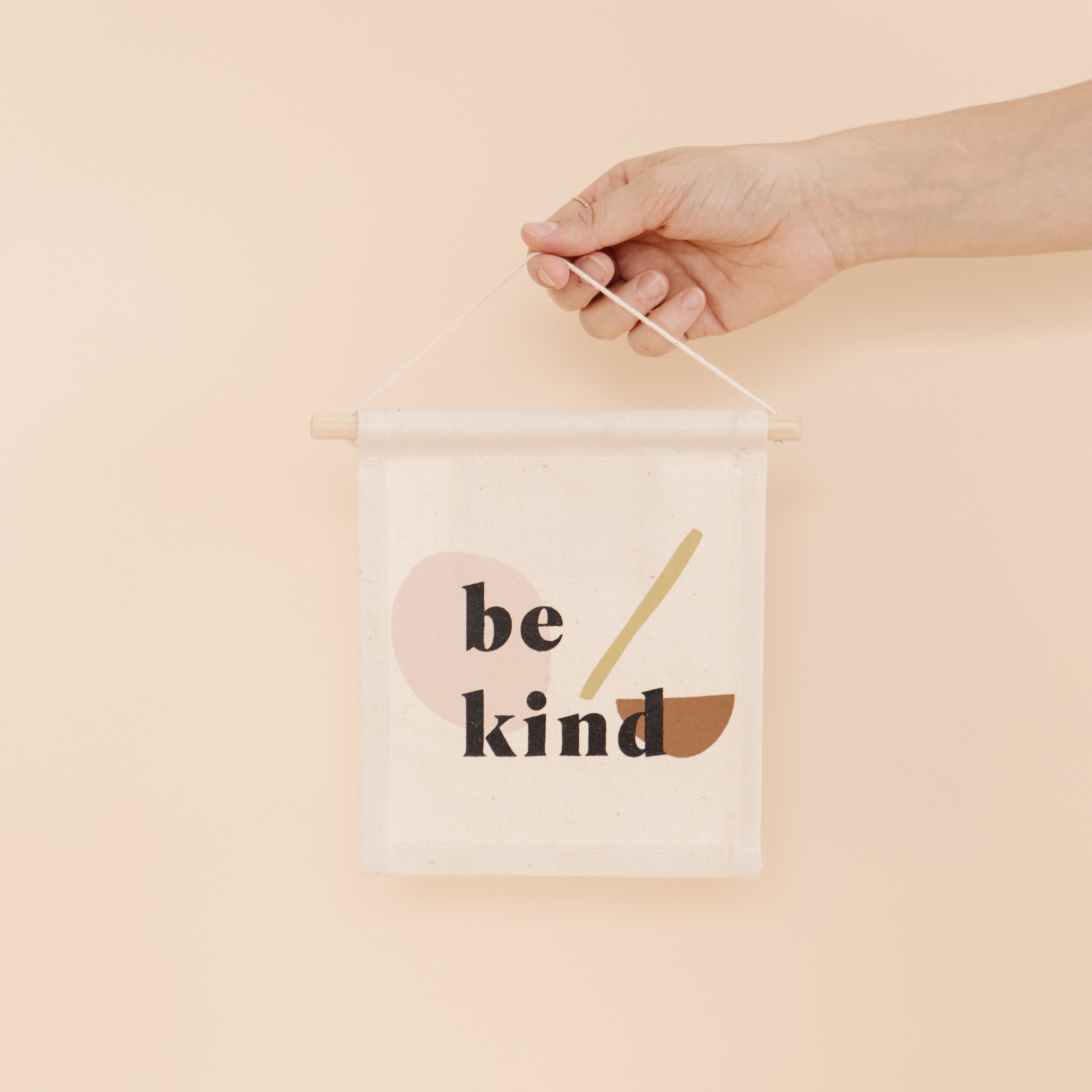 Be Kind Hang Sign