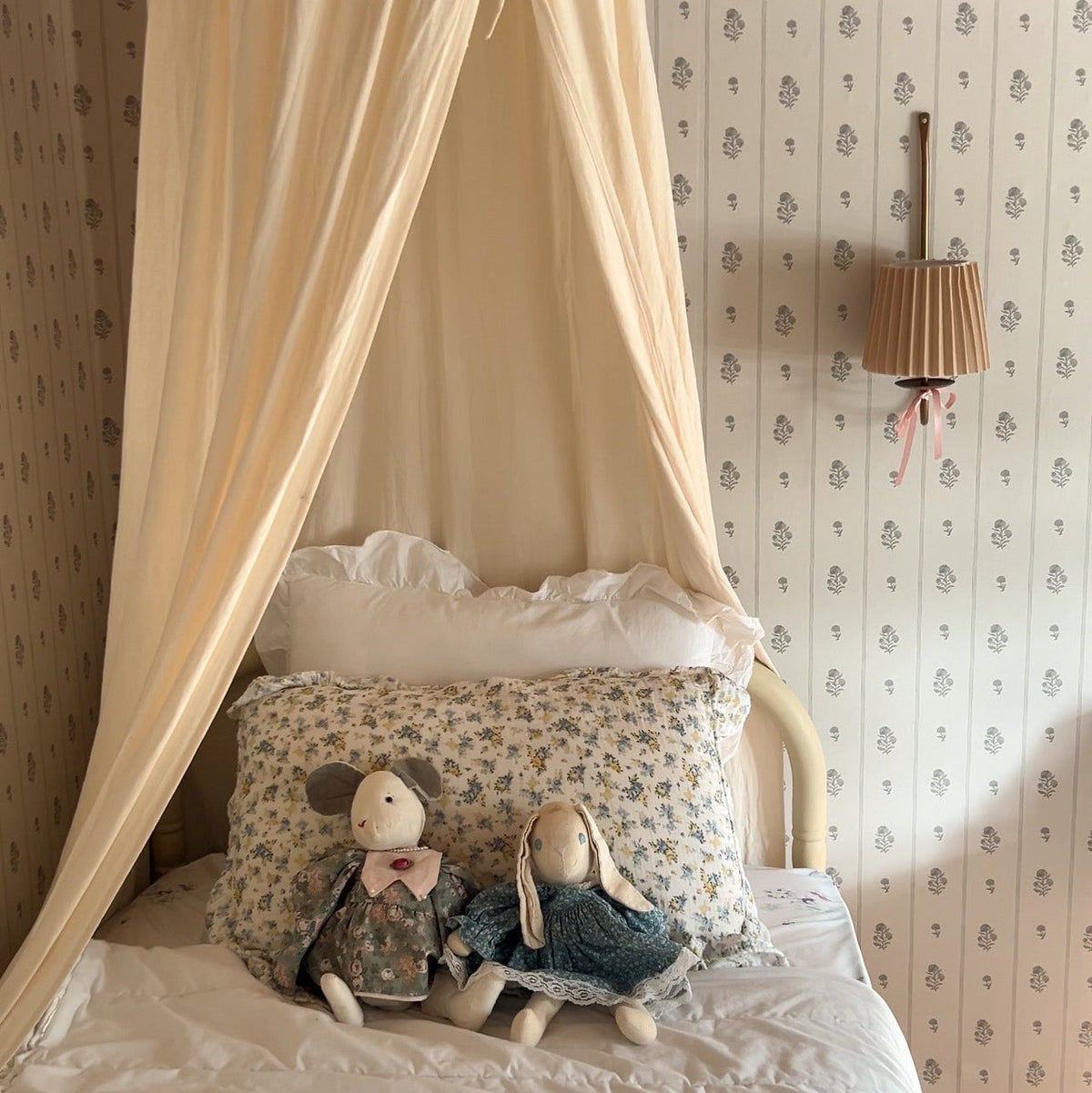 Ginger Wallpaper By Daphne And Sage