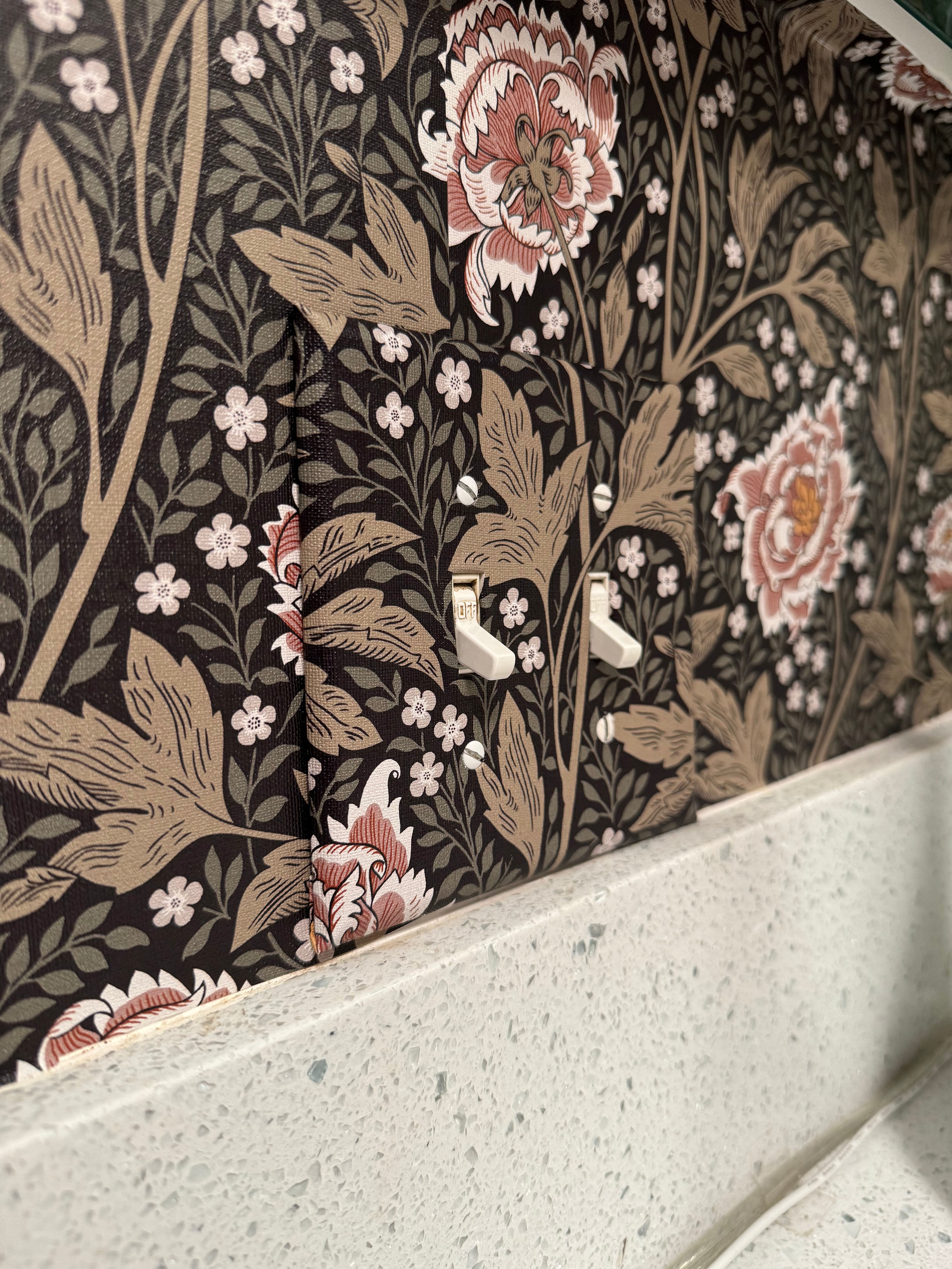 Agnes Wallpaper By Bear Bell