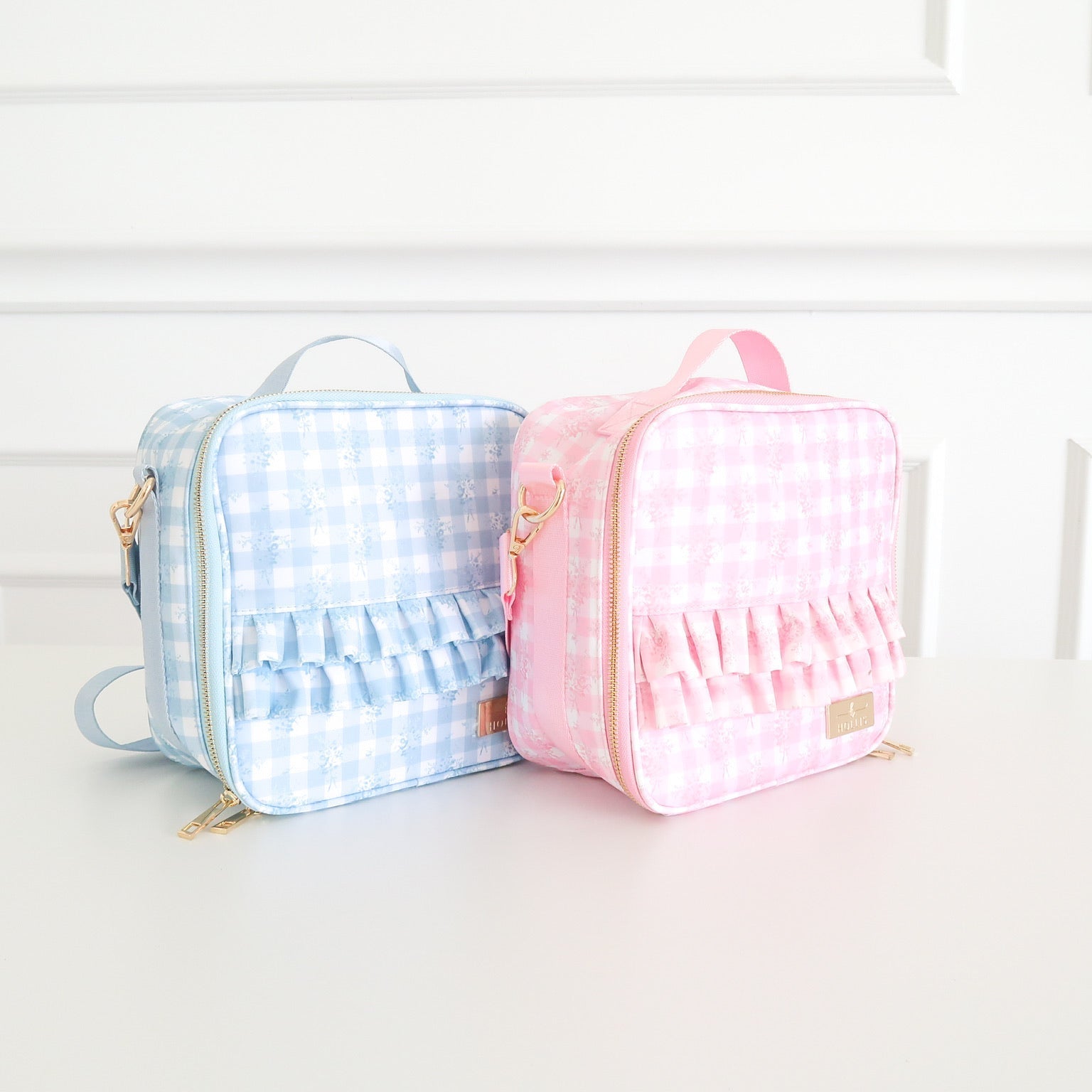 Ruffled Nylon Lunchbox