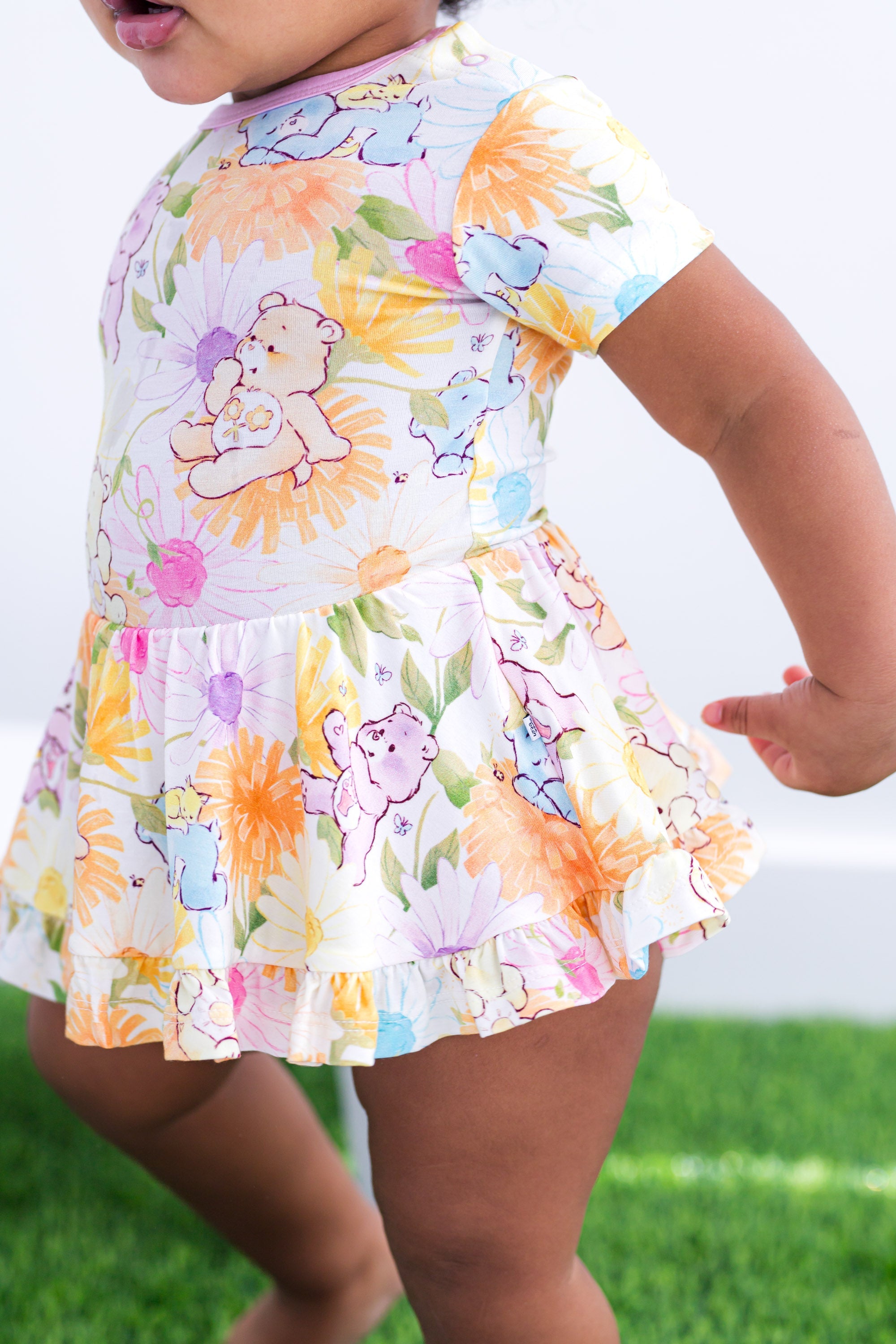 Care Bears Baby™ Spring Flowers Birdie Twirl