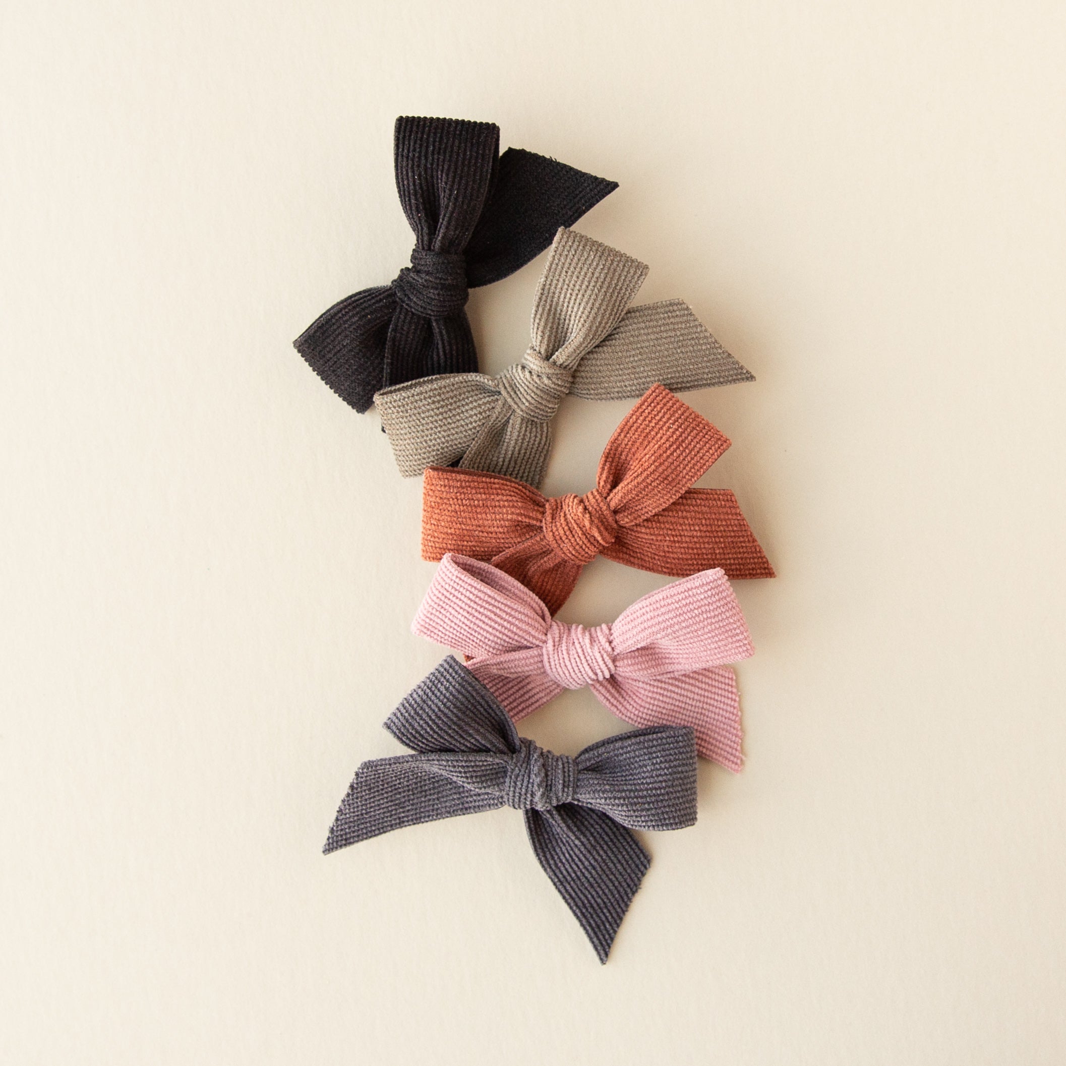 Lead | Corduroy Ribbon Bow