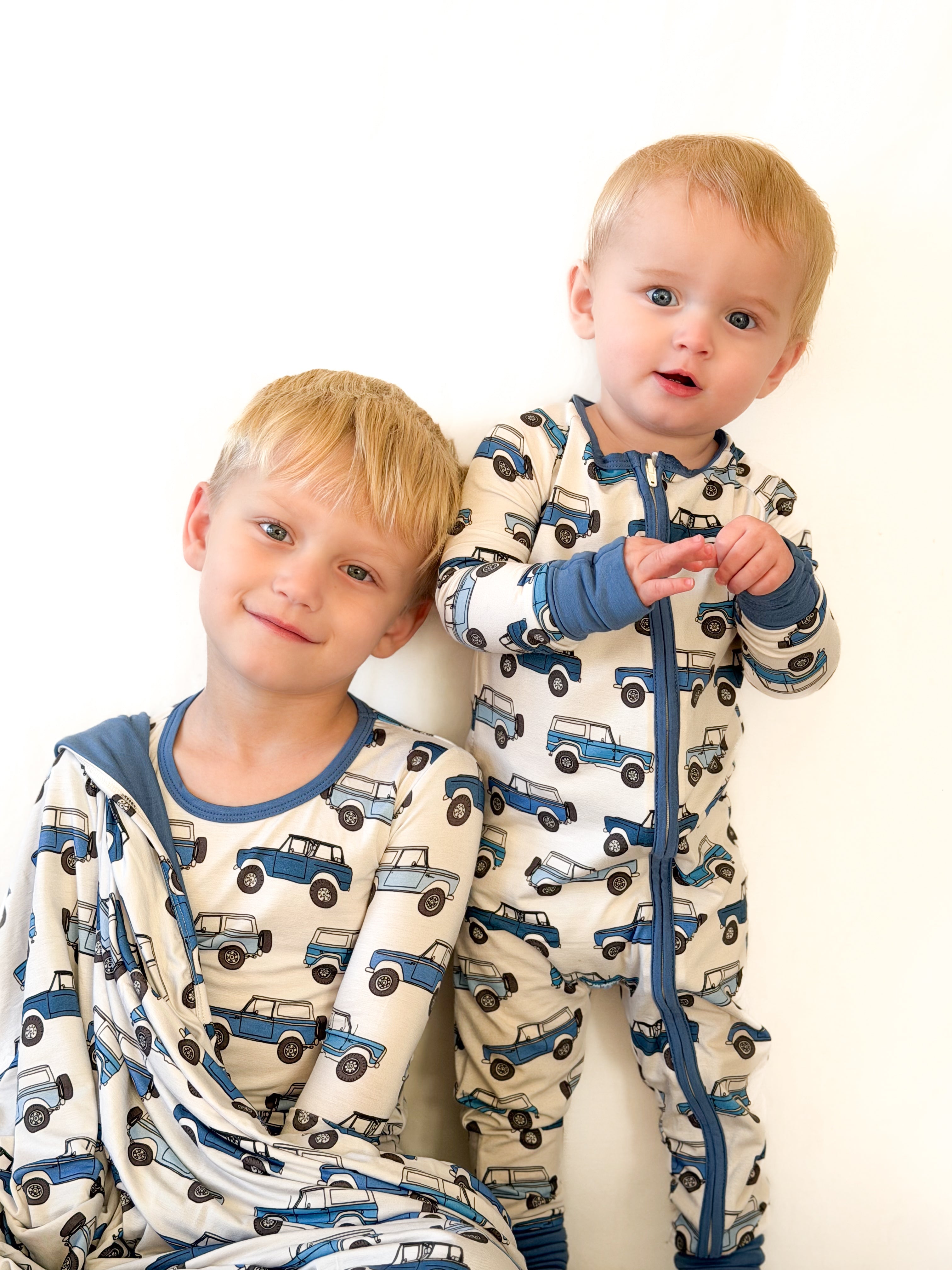 Vintage Cars Bamboo Toddler 2 Piece Set