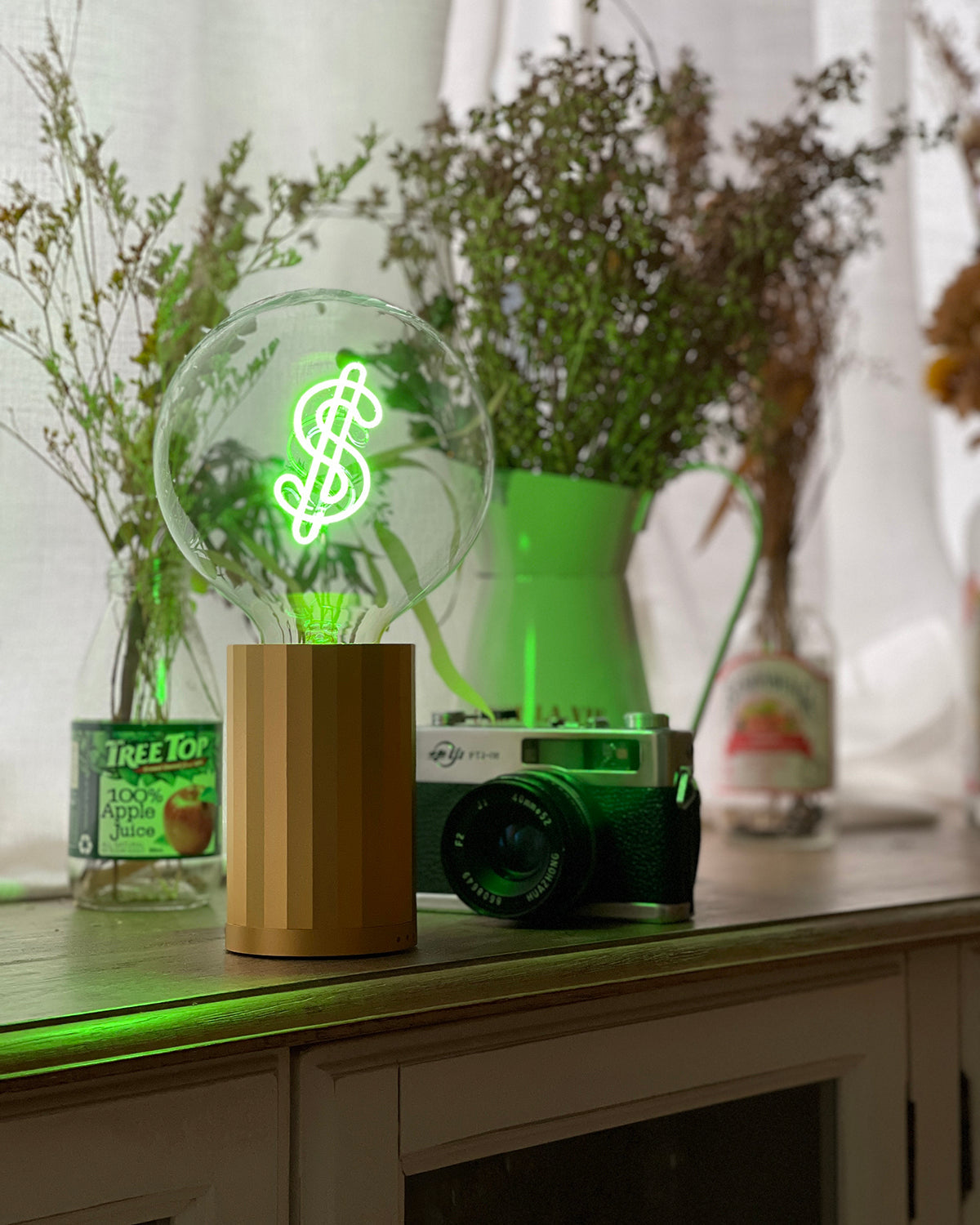 Mitb Bulb Dollar Green With Base Table Lamp Portable