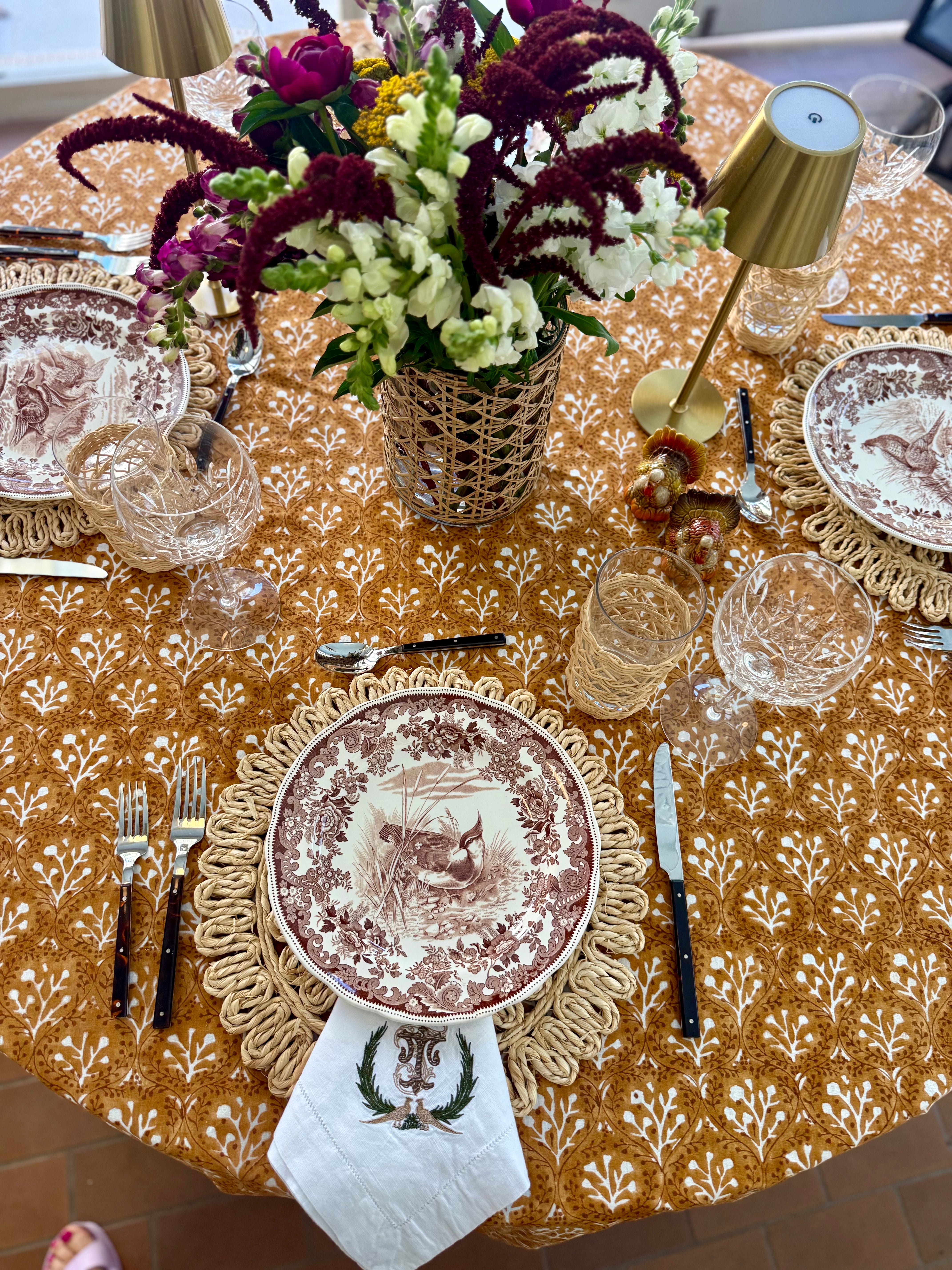 Laurel Tablecloth In Goldenrod