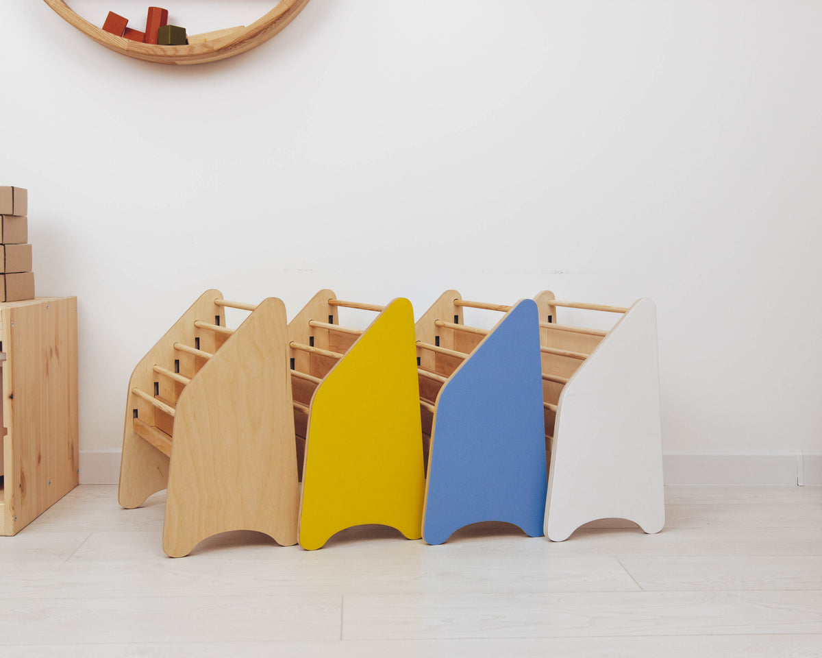 Wooden Montessori Bookshelf Natural (usa Only)