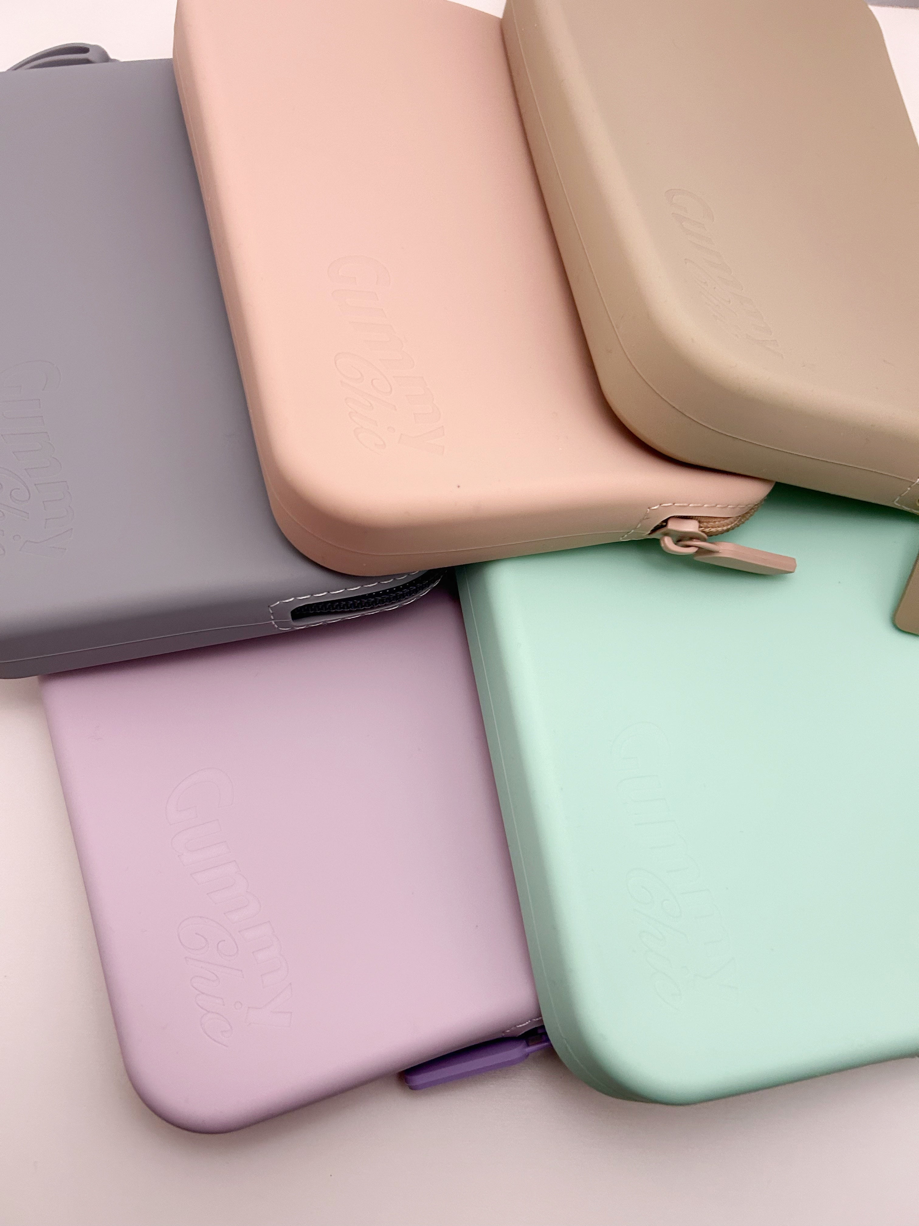 Chic Pouch: Multi Purpose Silicone Bag For Everyday Use