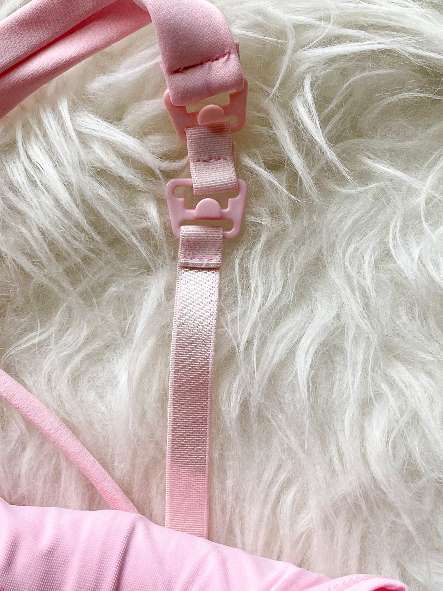 Océane 4 - Medium Support Nursing & Hands Free Pumping Sports Bra (blush Pink)