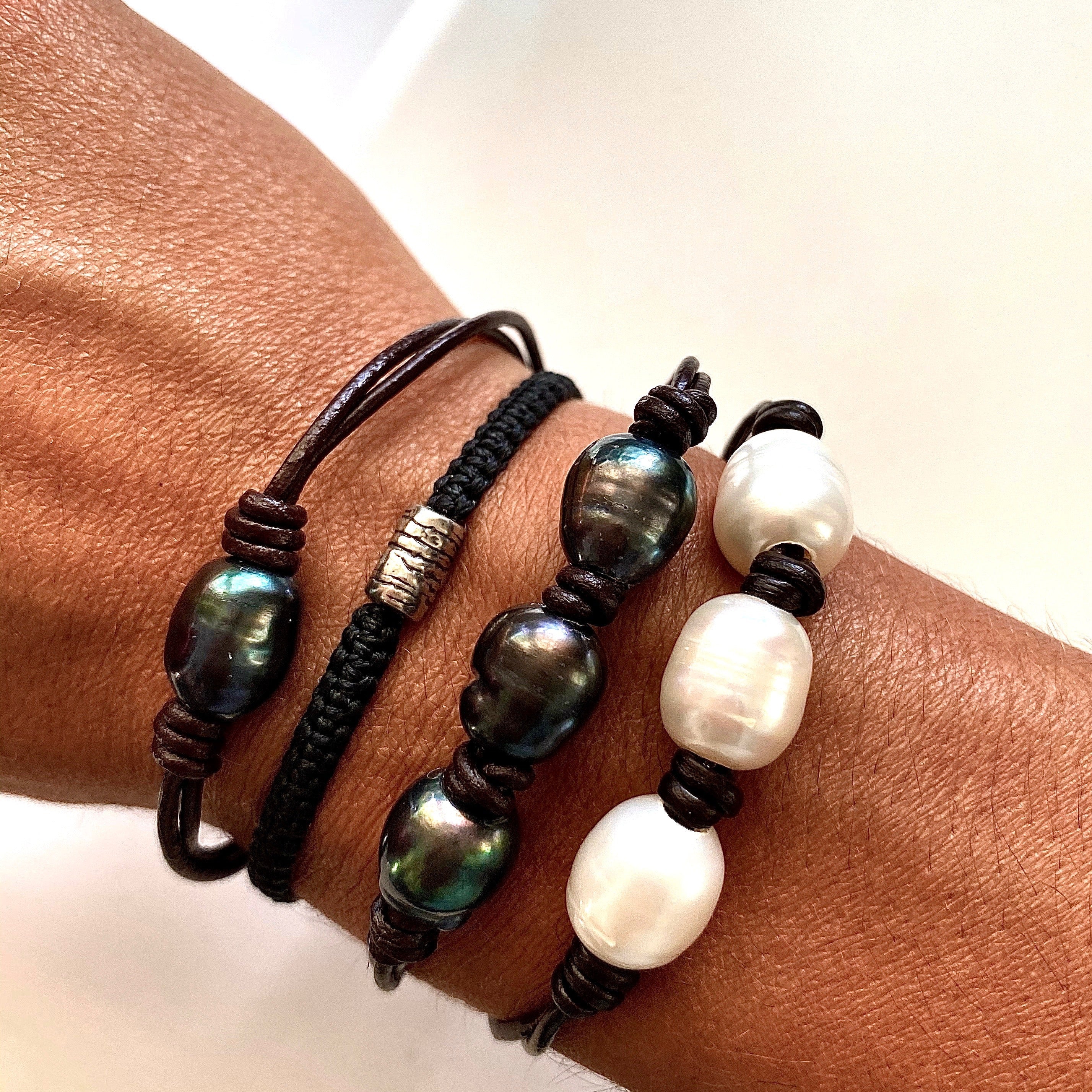 Freshwater Baroque Black Pearl Bracelet