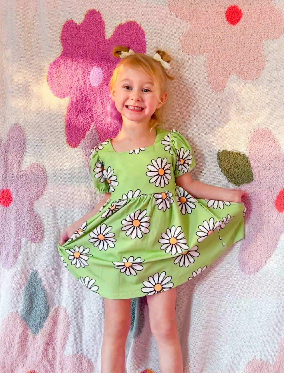 Green Daisy Girls Dress For Spring And Summer