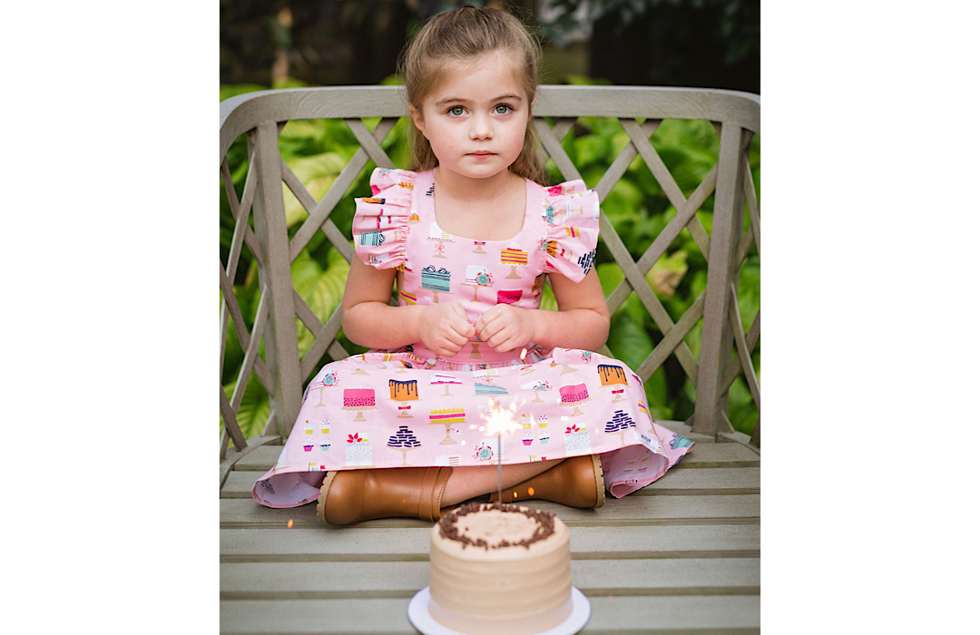 Ruffle Sleeve Dress In Cakes