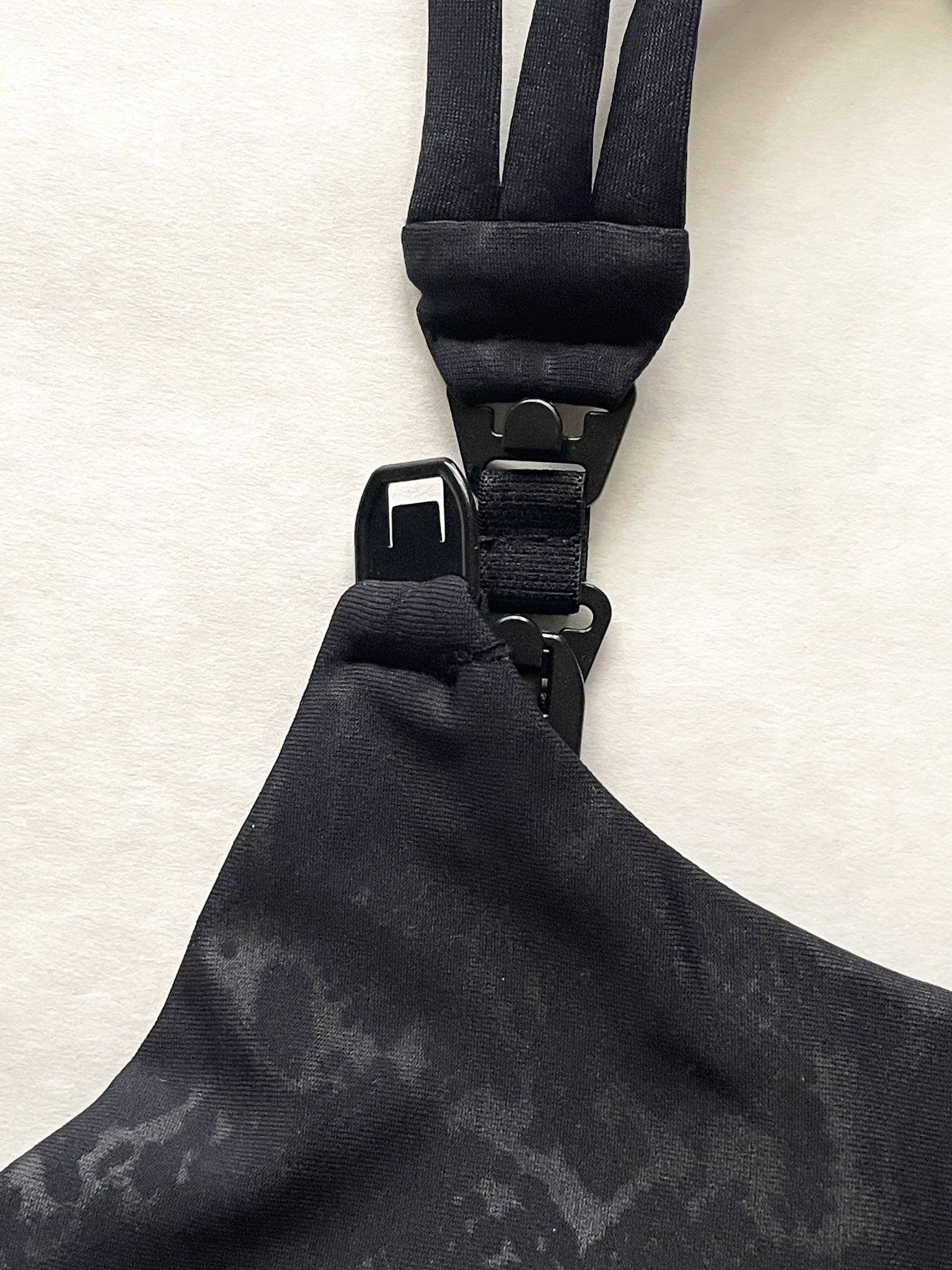 Chloé 4 Running Nursing & Pumping Sports Bra (metallic Snake Noir)