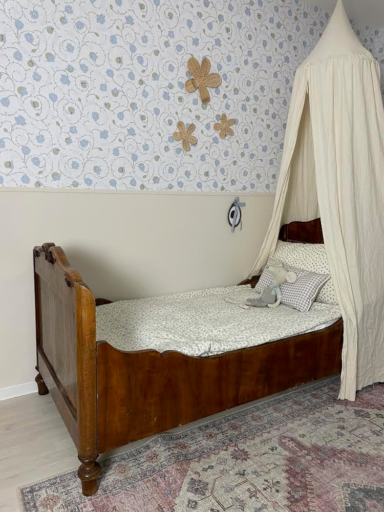 Linnea Wallpaper By Grateful Artsy Soul