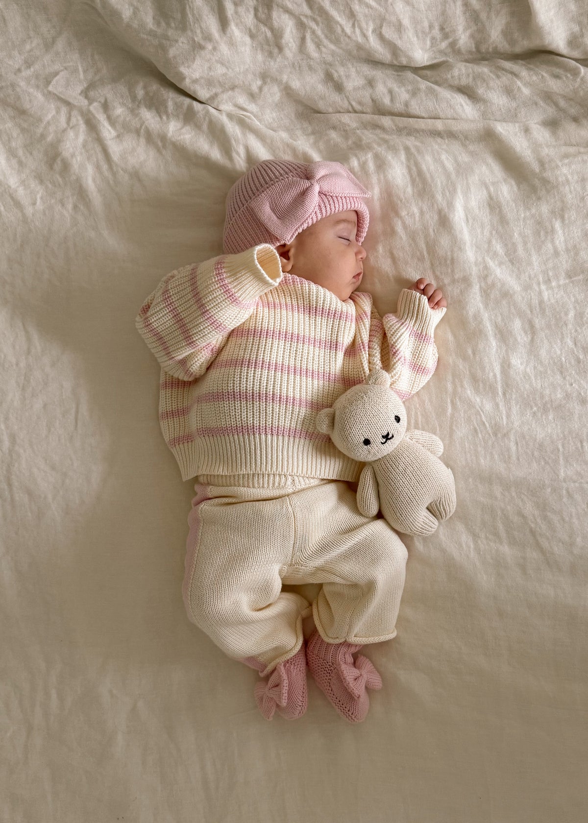Classic Bow Beanie - Powder Pink