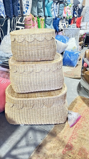 Scalloped Rattan Baskets - Multiple Sizes - Large