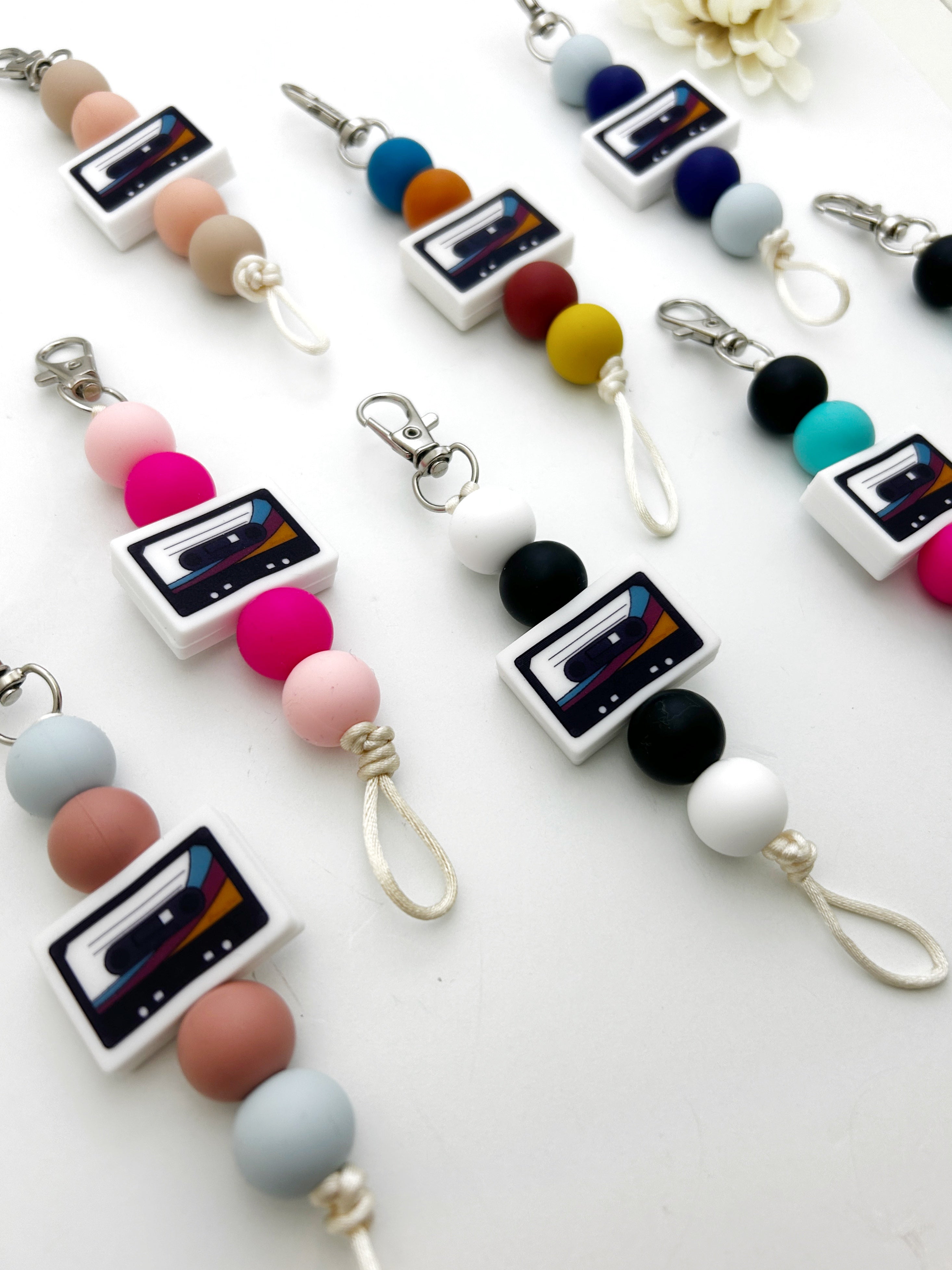 Retro Cassette Sensory Silicone Keychain - Fashionable Bag Charm