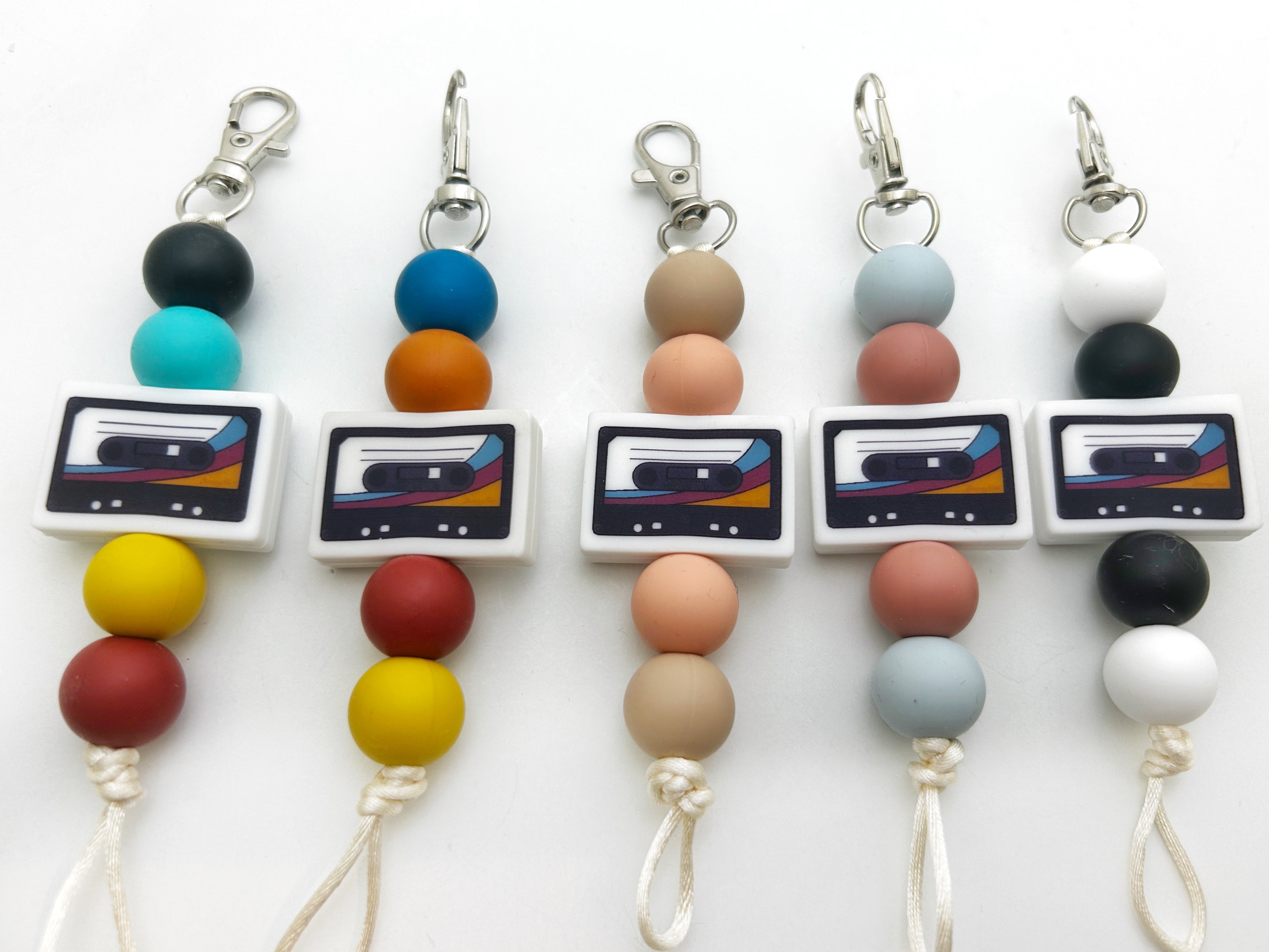 Retro Cassette Sensory Silicone Keychain - Fashionable Bag Charm