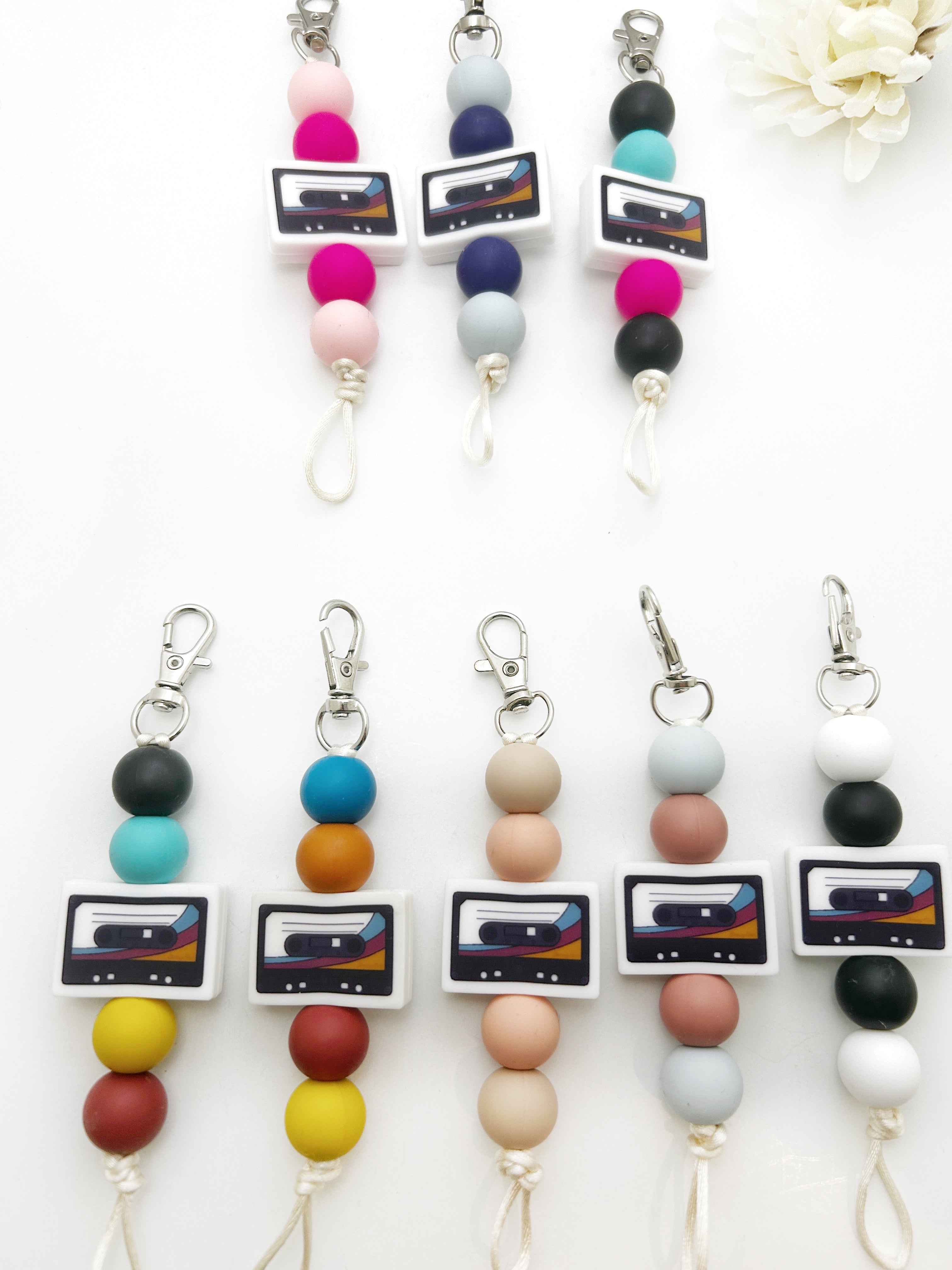 Retro Cassette Sensory Silicone Keychain - Fashionable Bag Charm
