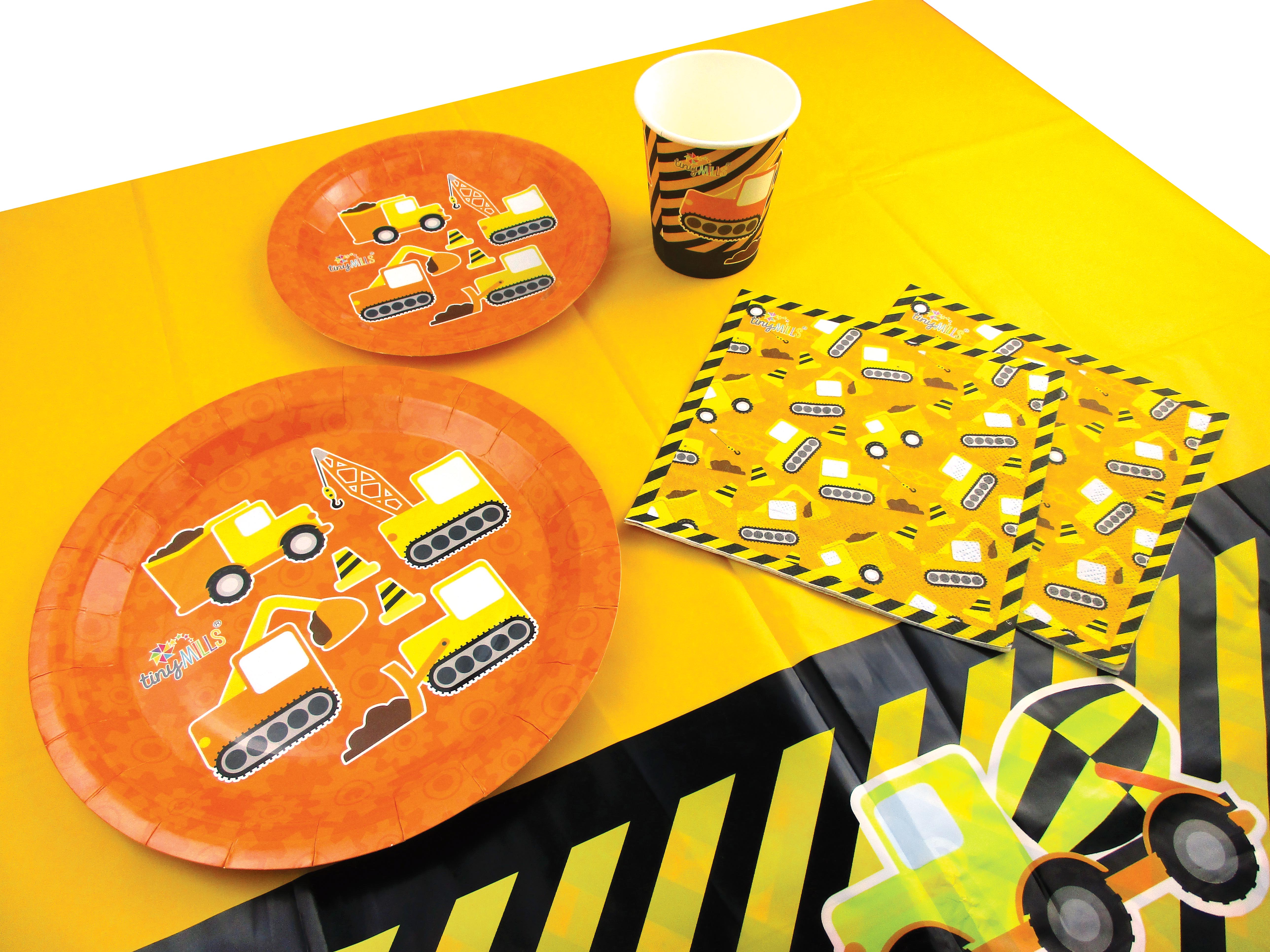 Construction Party Supplies Set For 12 Guests