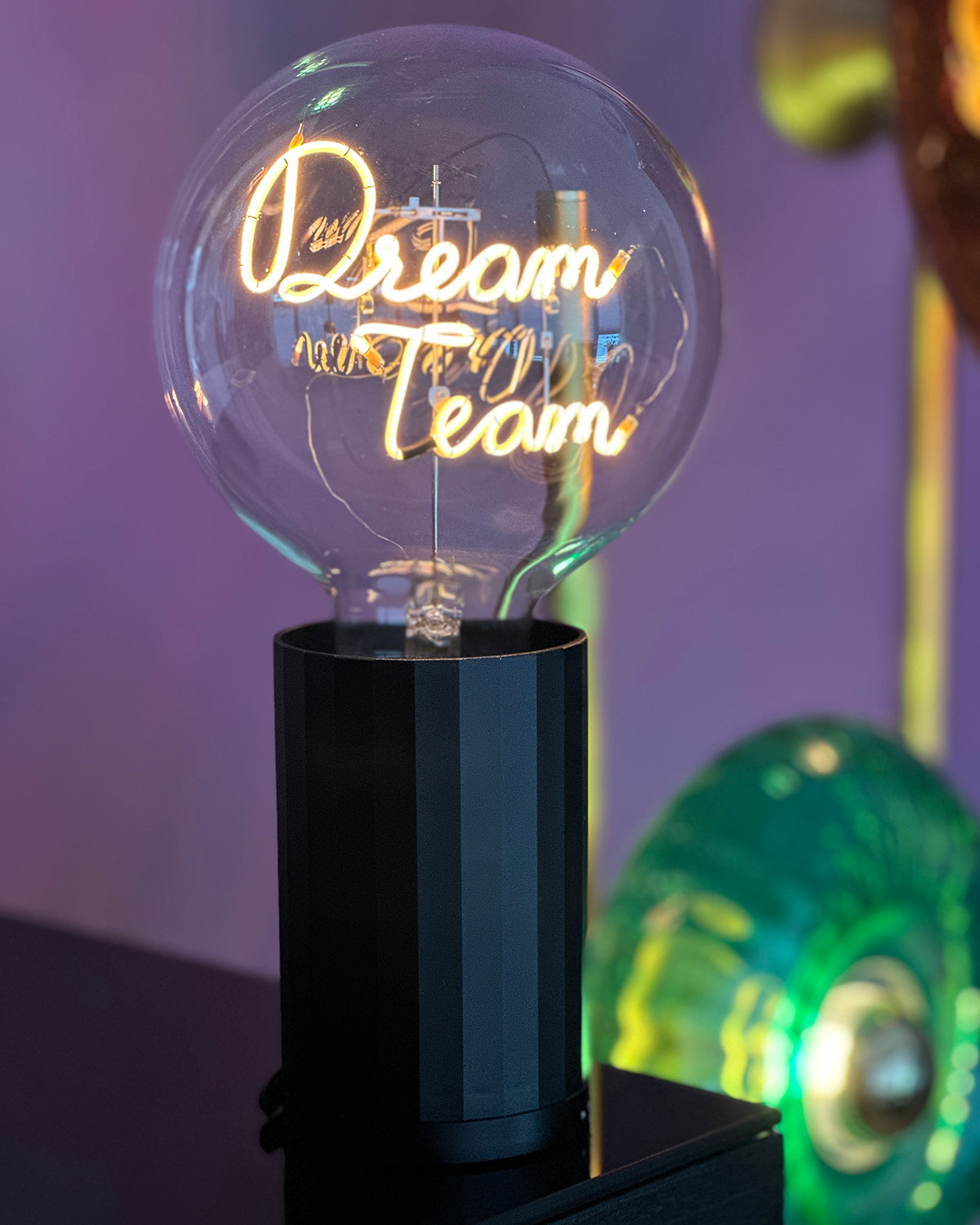 Mitb Bulb Dream Team Amber  With Base Table Lamp Portable
