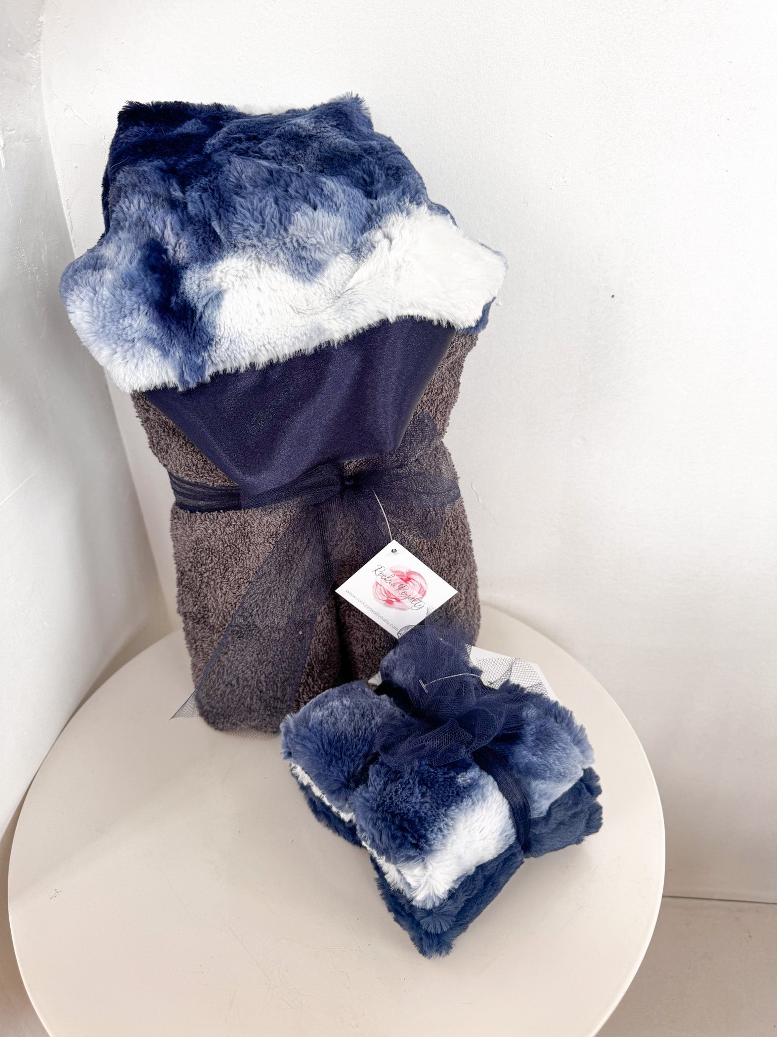 Navy Tie Dye | Hooded Bath Towel