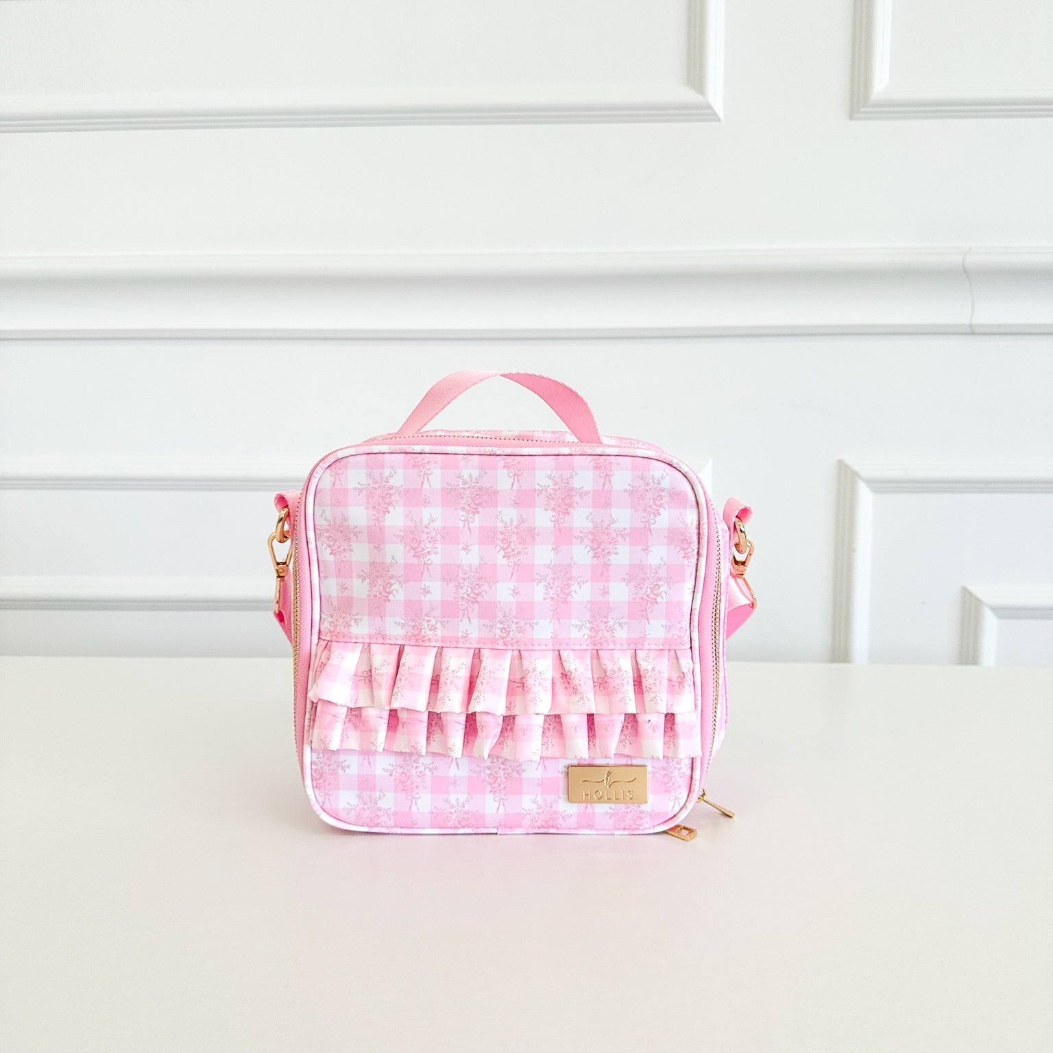 Ruffled Nylon Lunchbox