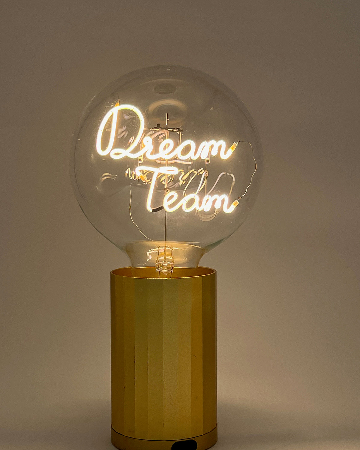 Mitb Bulb Dream Team Amber  With Base Table Lamp Portable