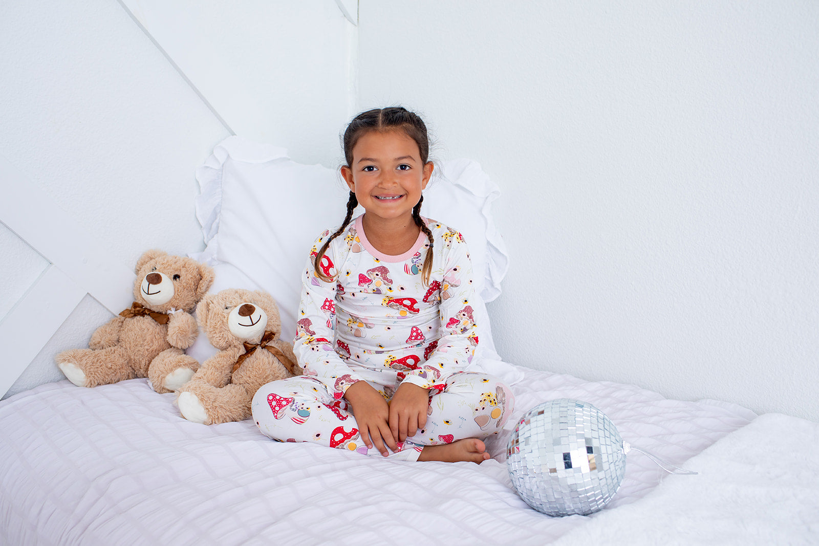 Flora Shrooms Pajama