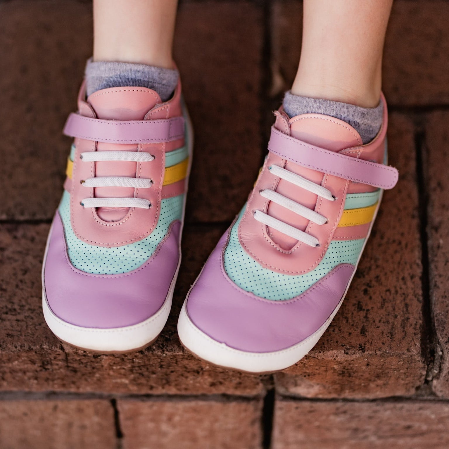 The Henry Low Top
