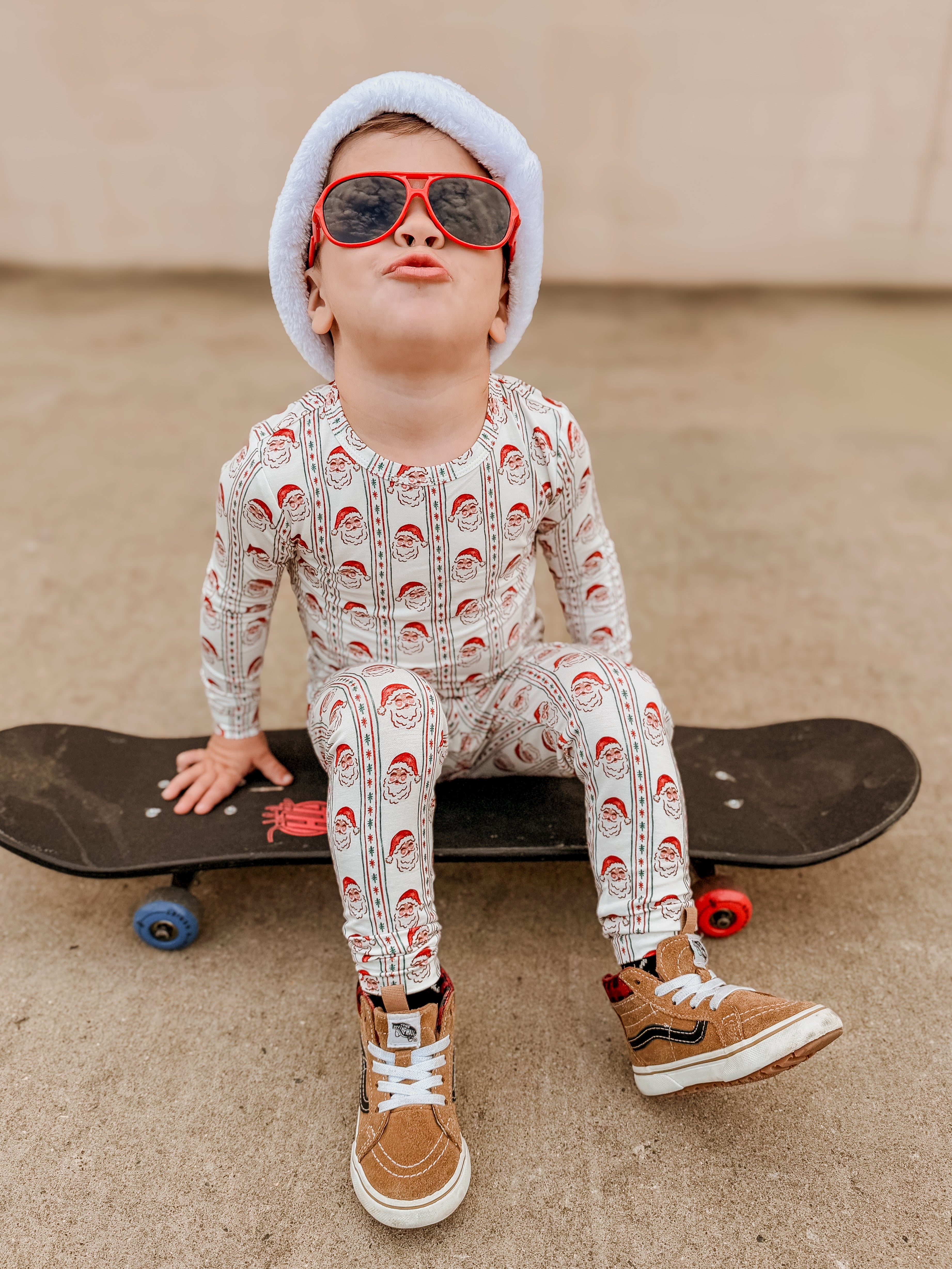 Vintage Santa Bamboo Christmas Pajamas - 2pc Set