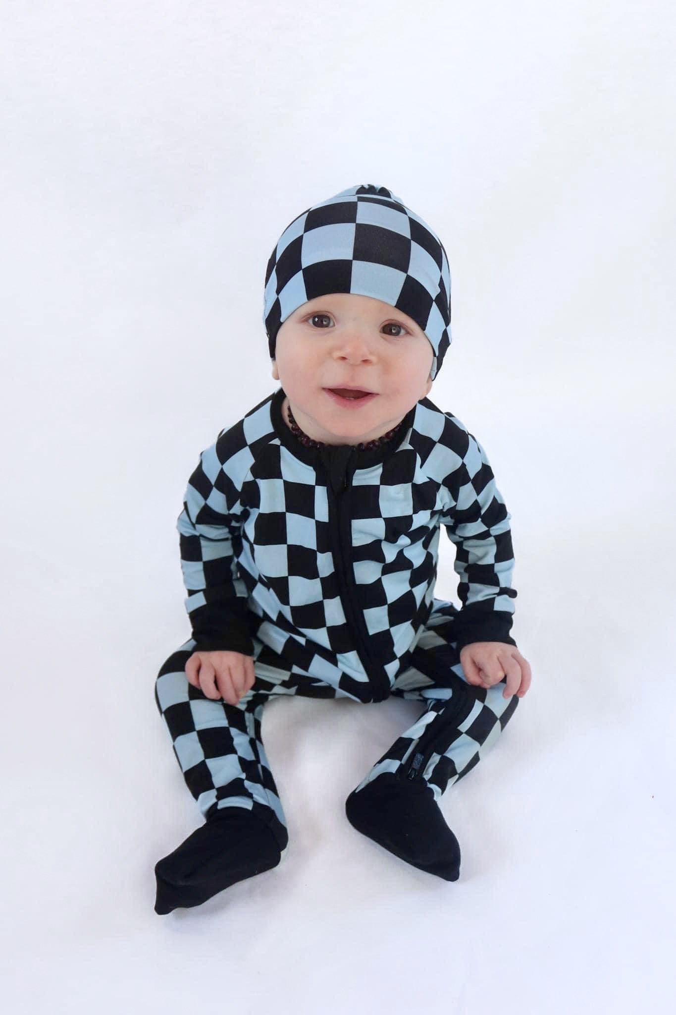 Check Magnet - Top-knot Hat