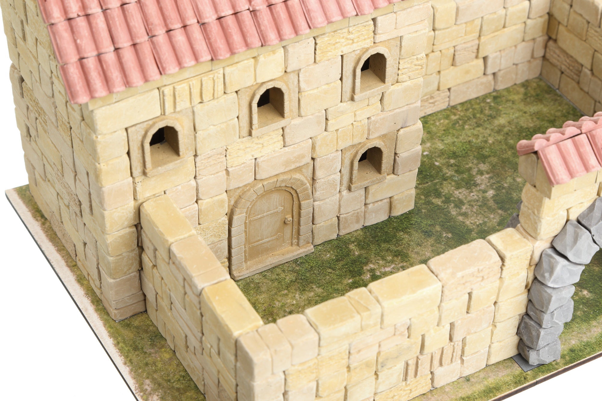 Wise Elk Stem Mini Architecture Kit – French Country House | 520 Pcs