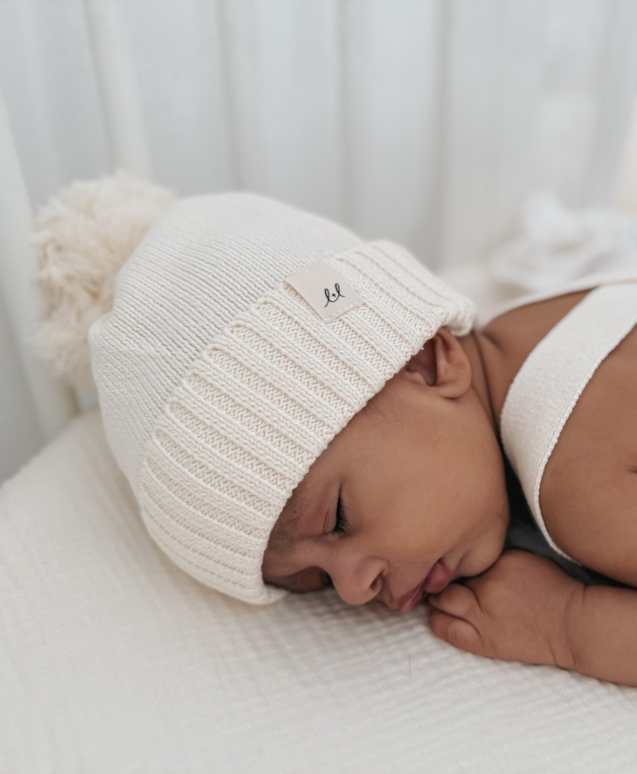 Luna + Luca Pom Beanie - Cream