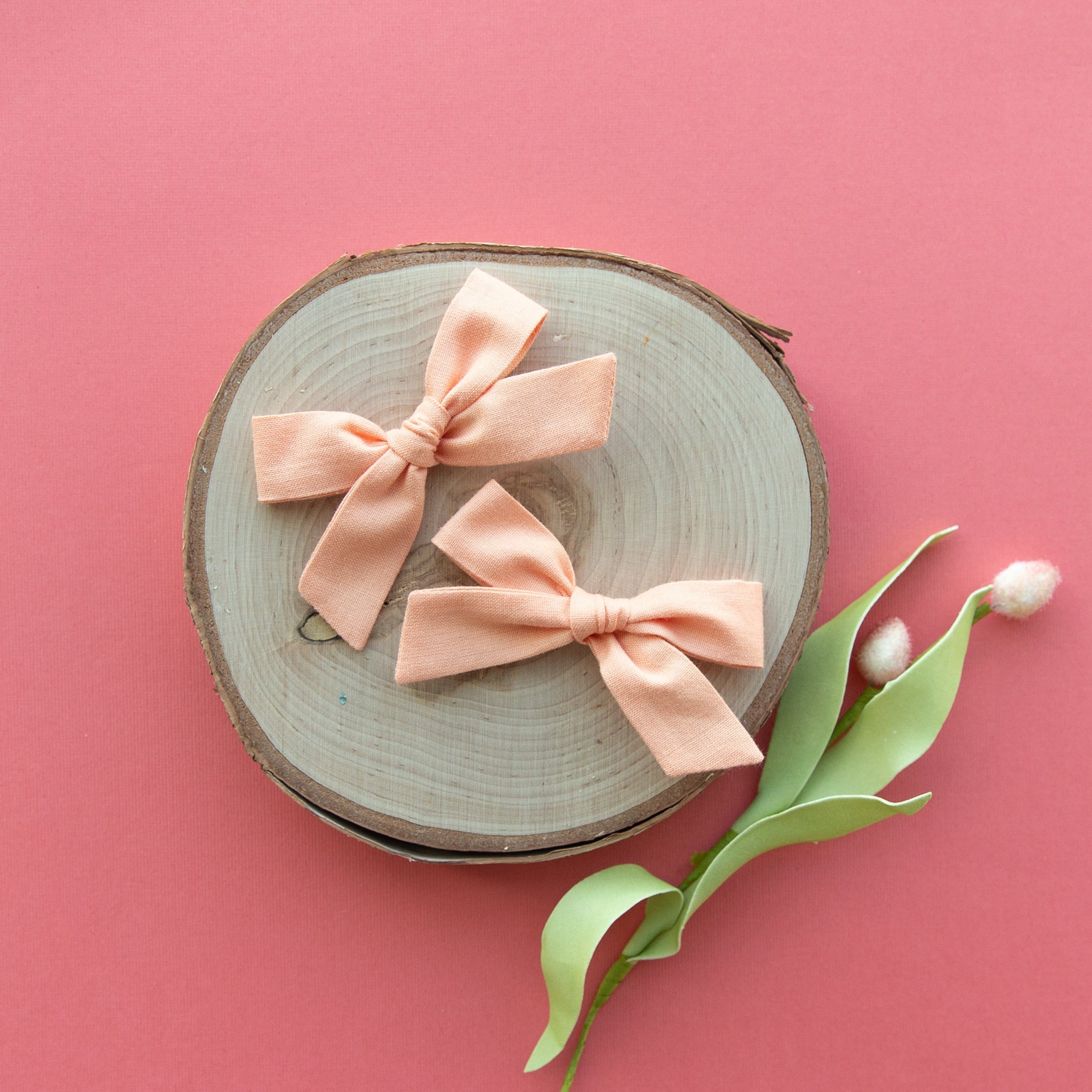 Peach Pearl | Hand-tied Bow