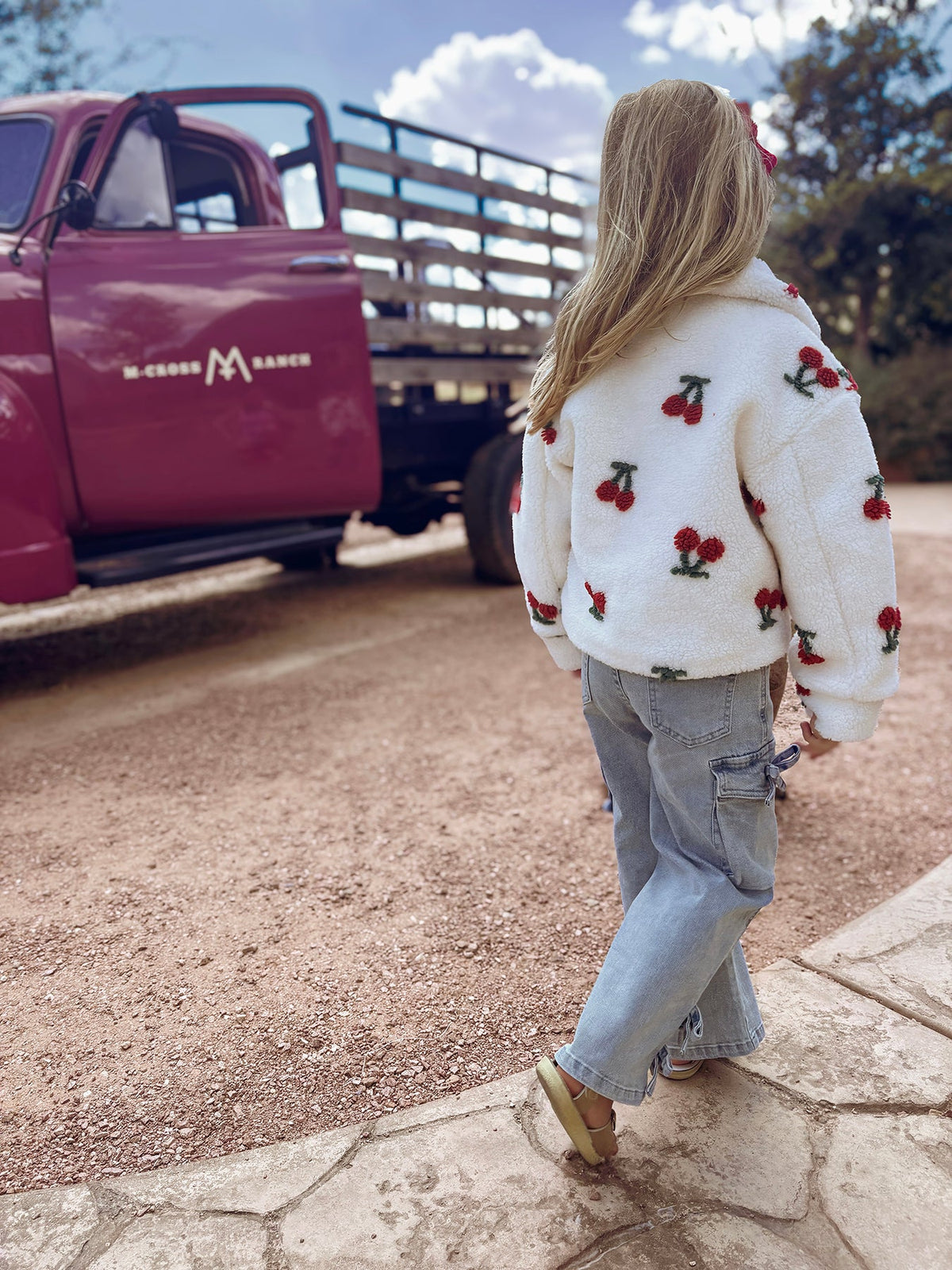 Cherry Plush Jacket For Girls – Zip-up Winter Coat