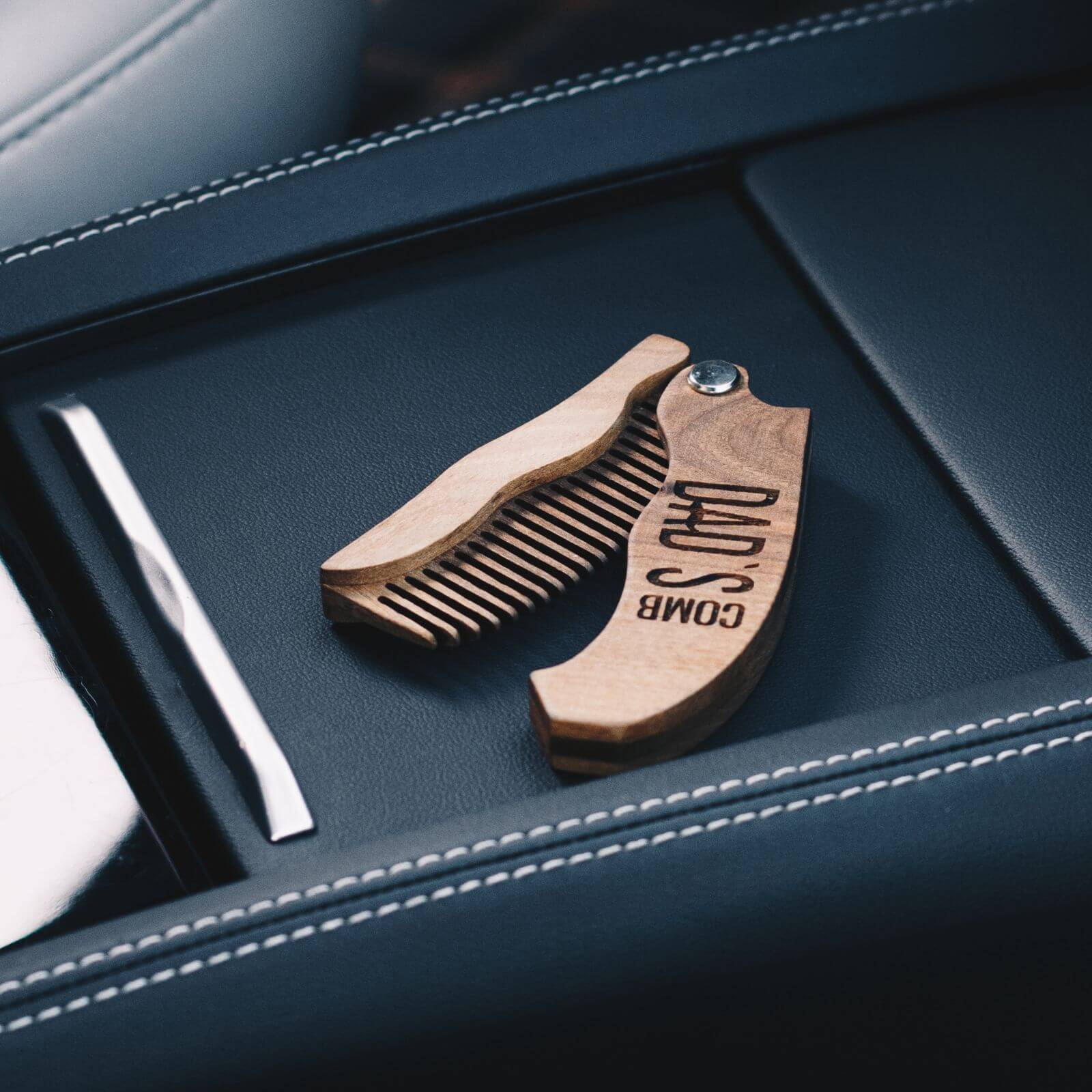 Wooden Beard Comb - Dad's Comb
