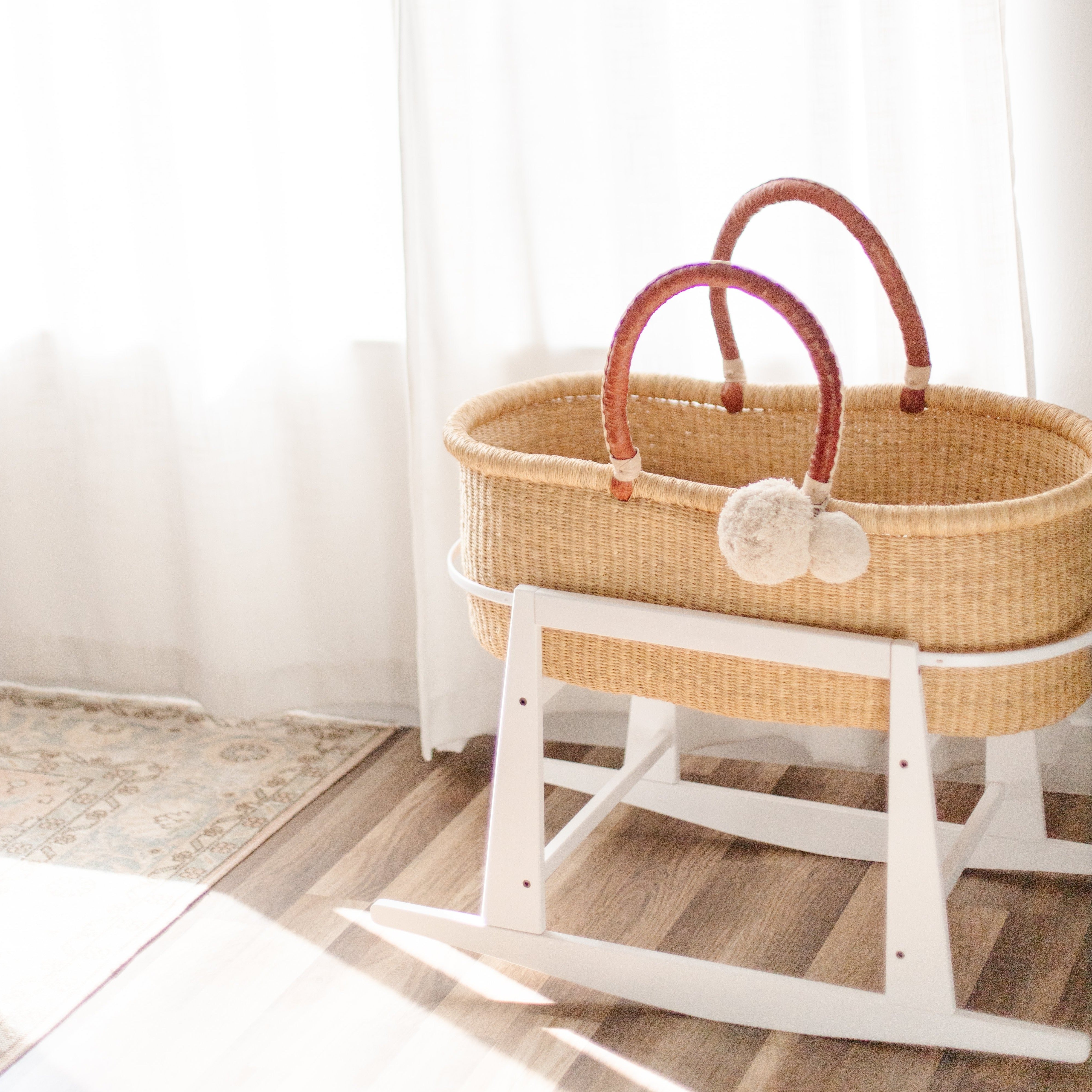Original Rocking moses Bassinet Stand with Brake white