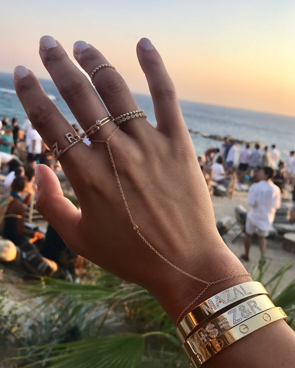 14k Gold Single Bezel Diamond Hand Chain