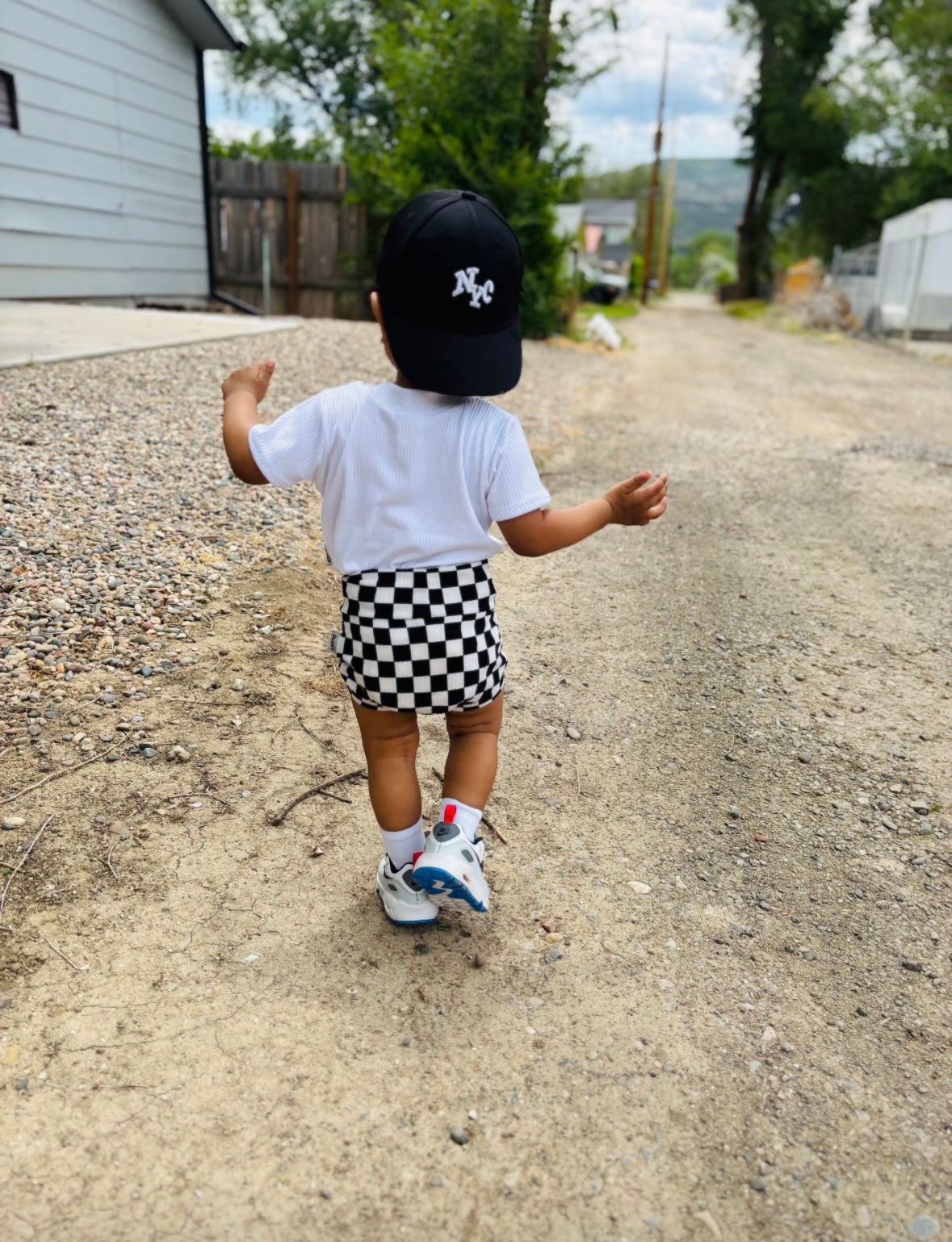 Black Retro Checkered Bummies