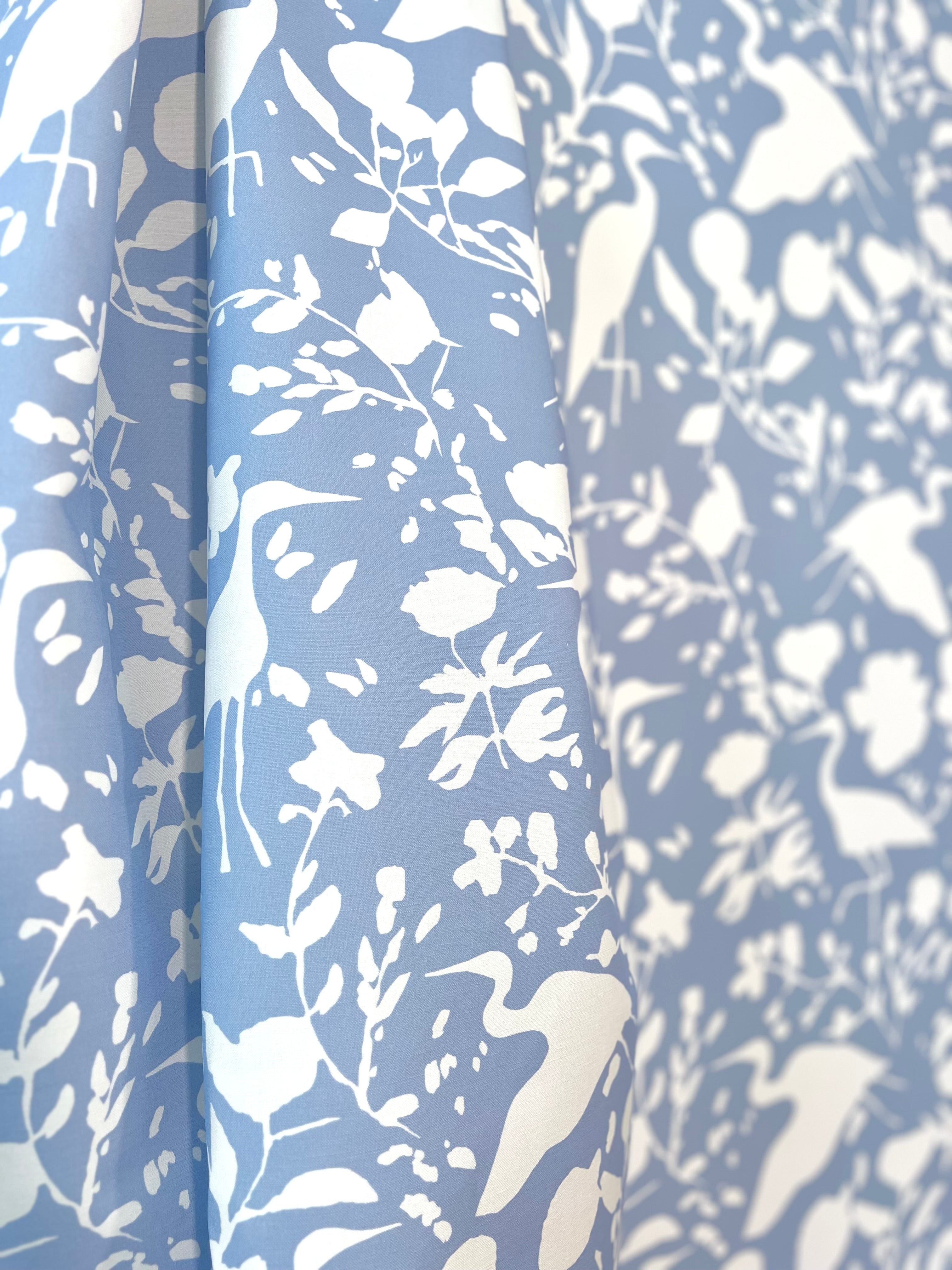 Egrets For Hadley In White & Cornflower Wallpaper