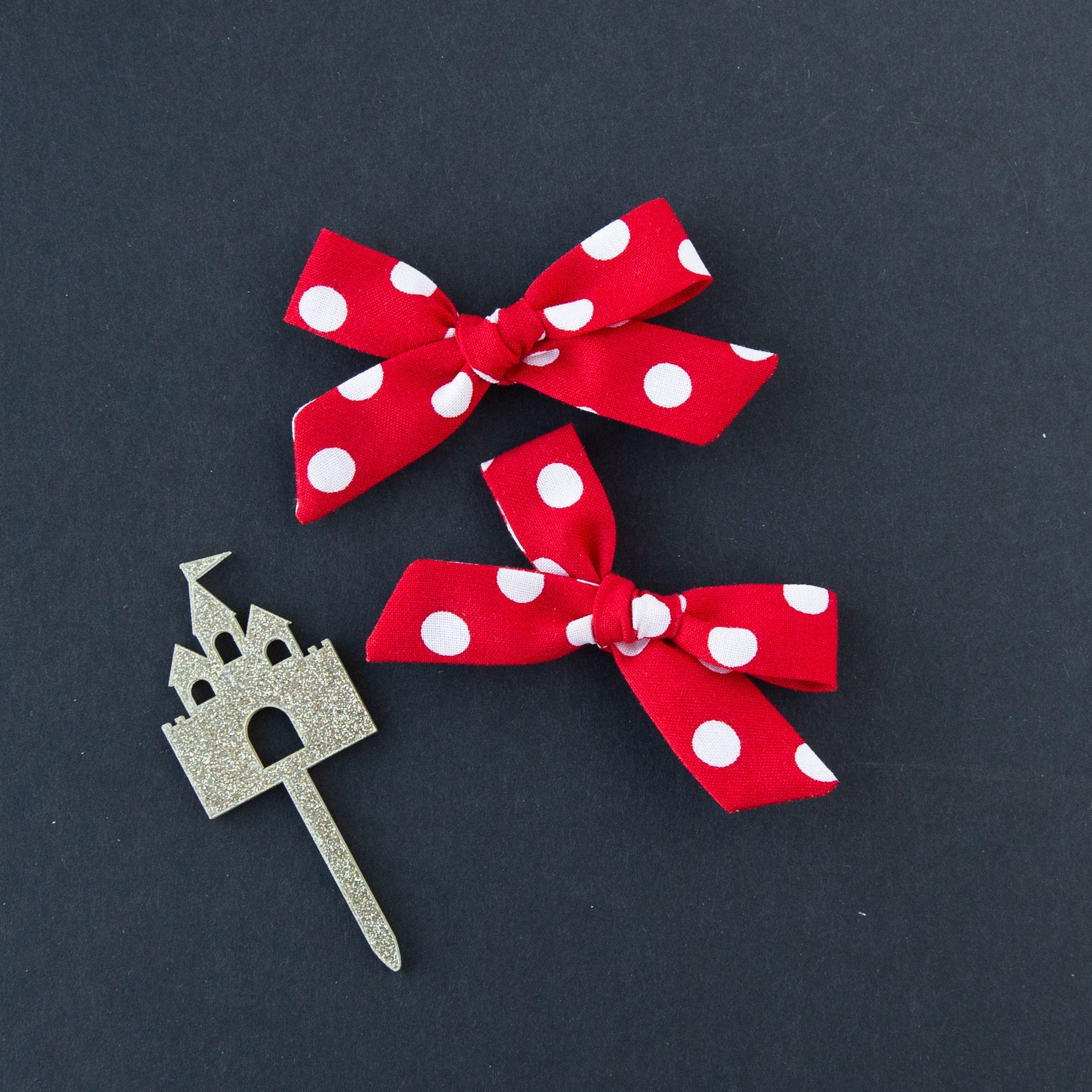 Minnie's Polka Dot | Hand-tied Bow