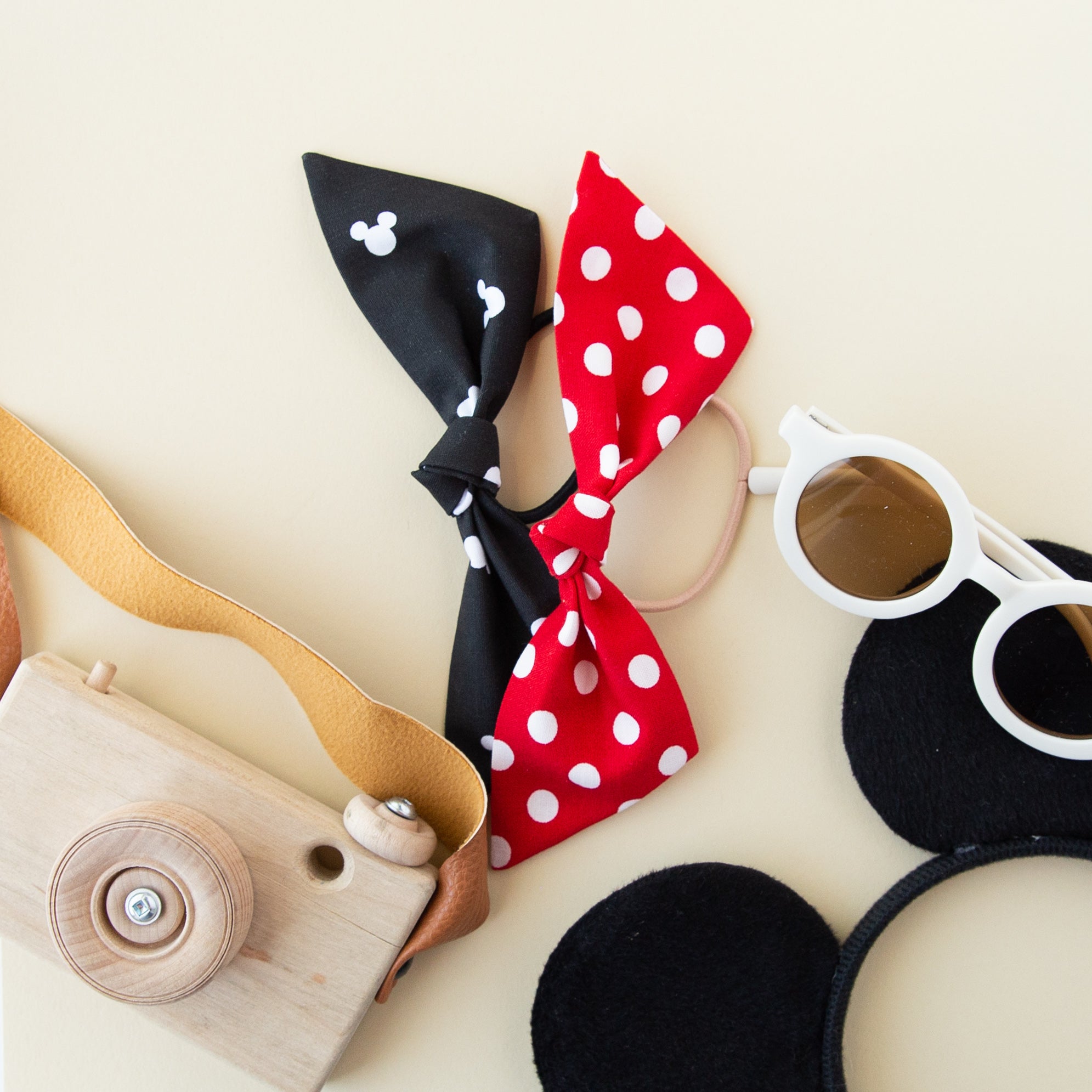 Minnie's Polka Dot  | Modern Knot