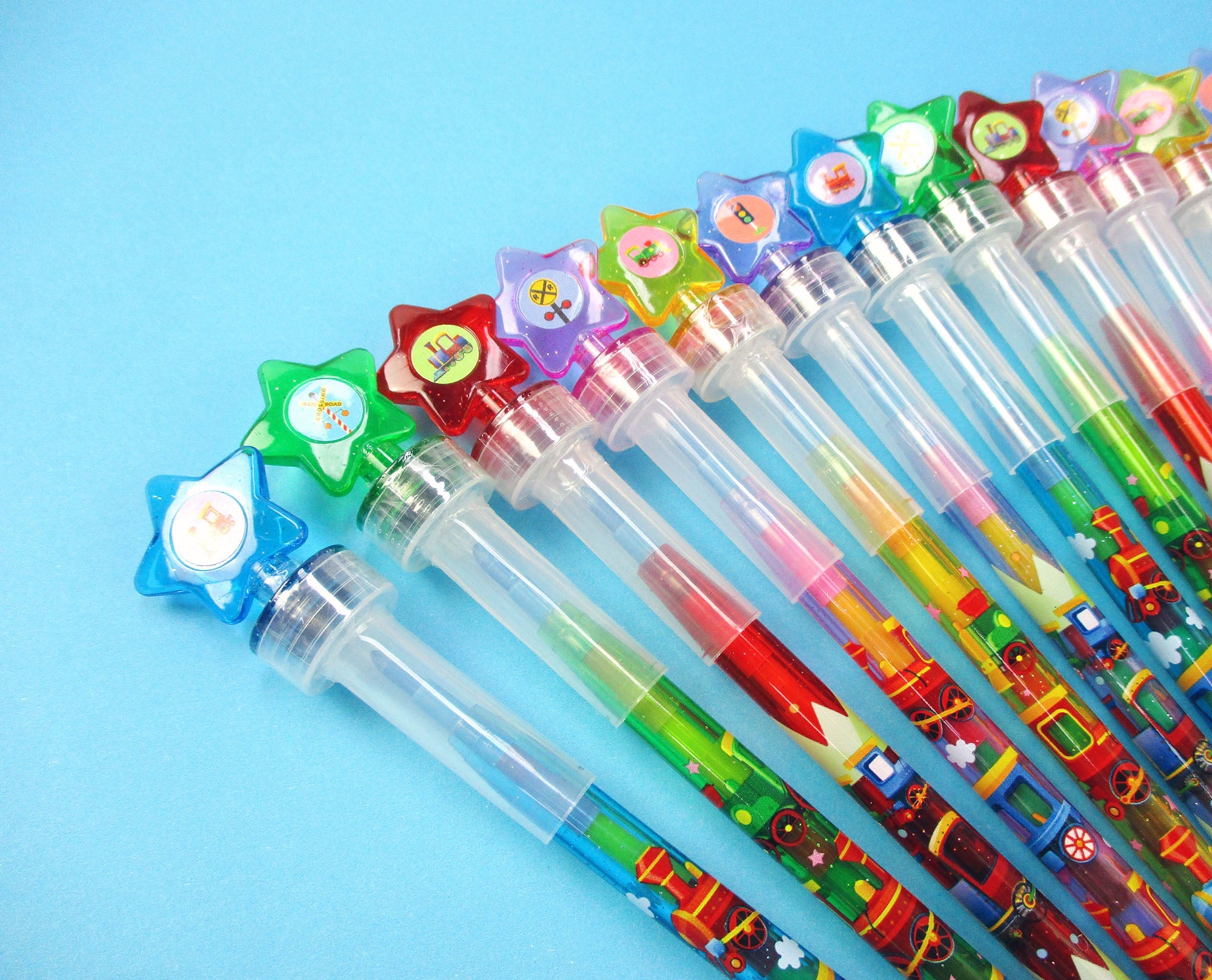 Train Stackable Crayon With Stamper Topper