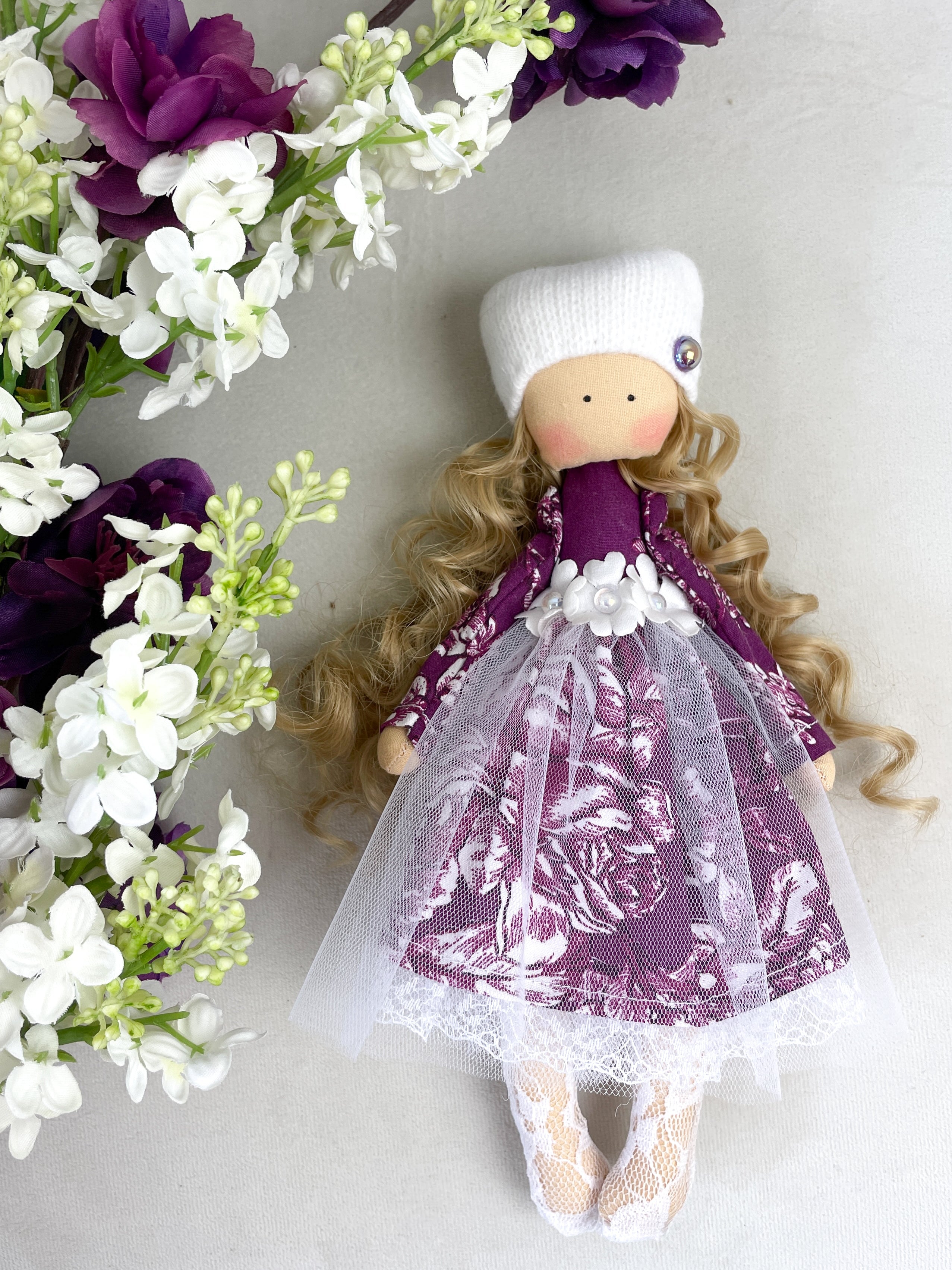 Ukrainian Dancing Princess Doll - Standing