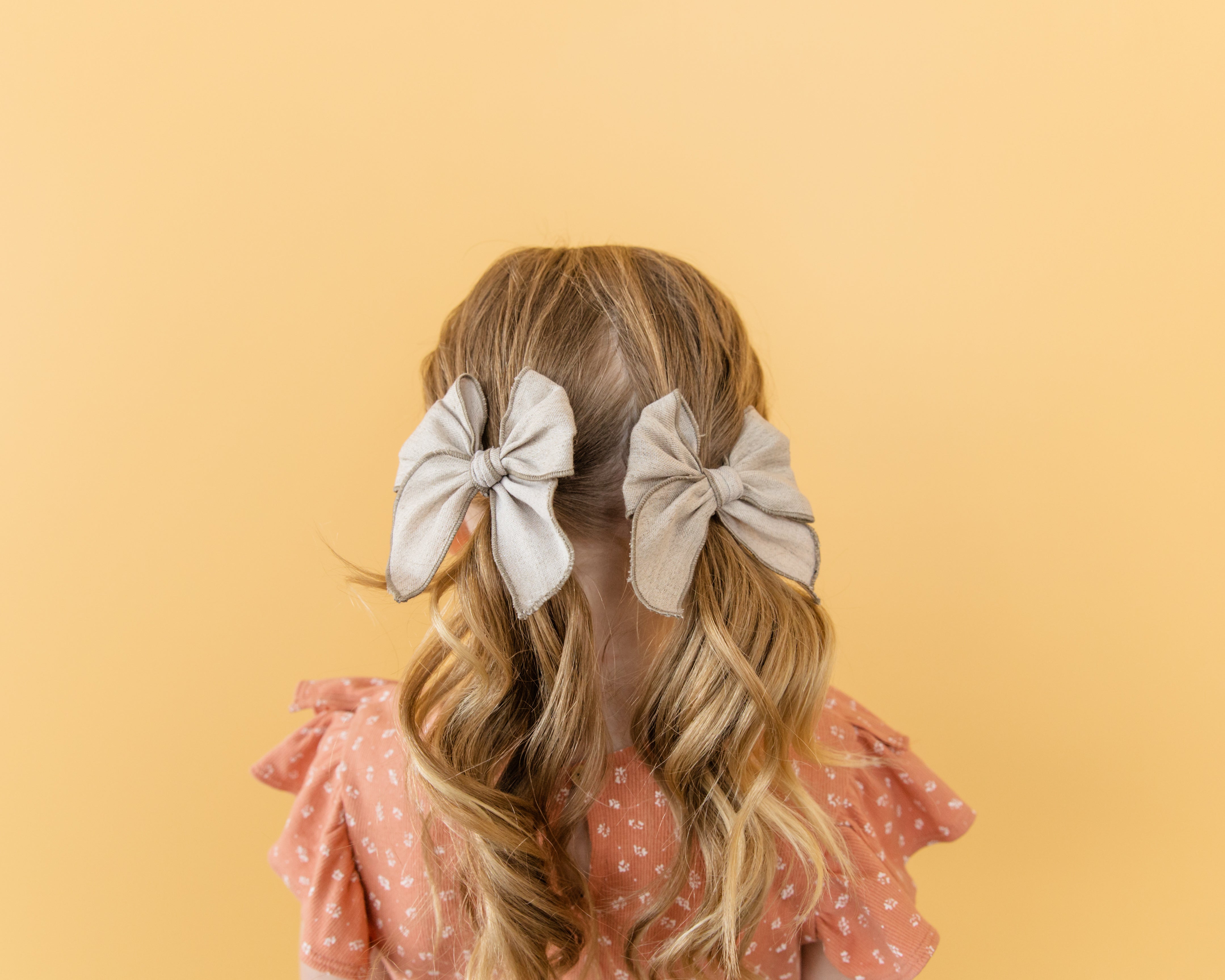 Flax | Petite Party Bow