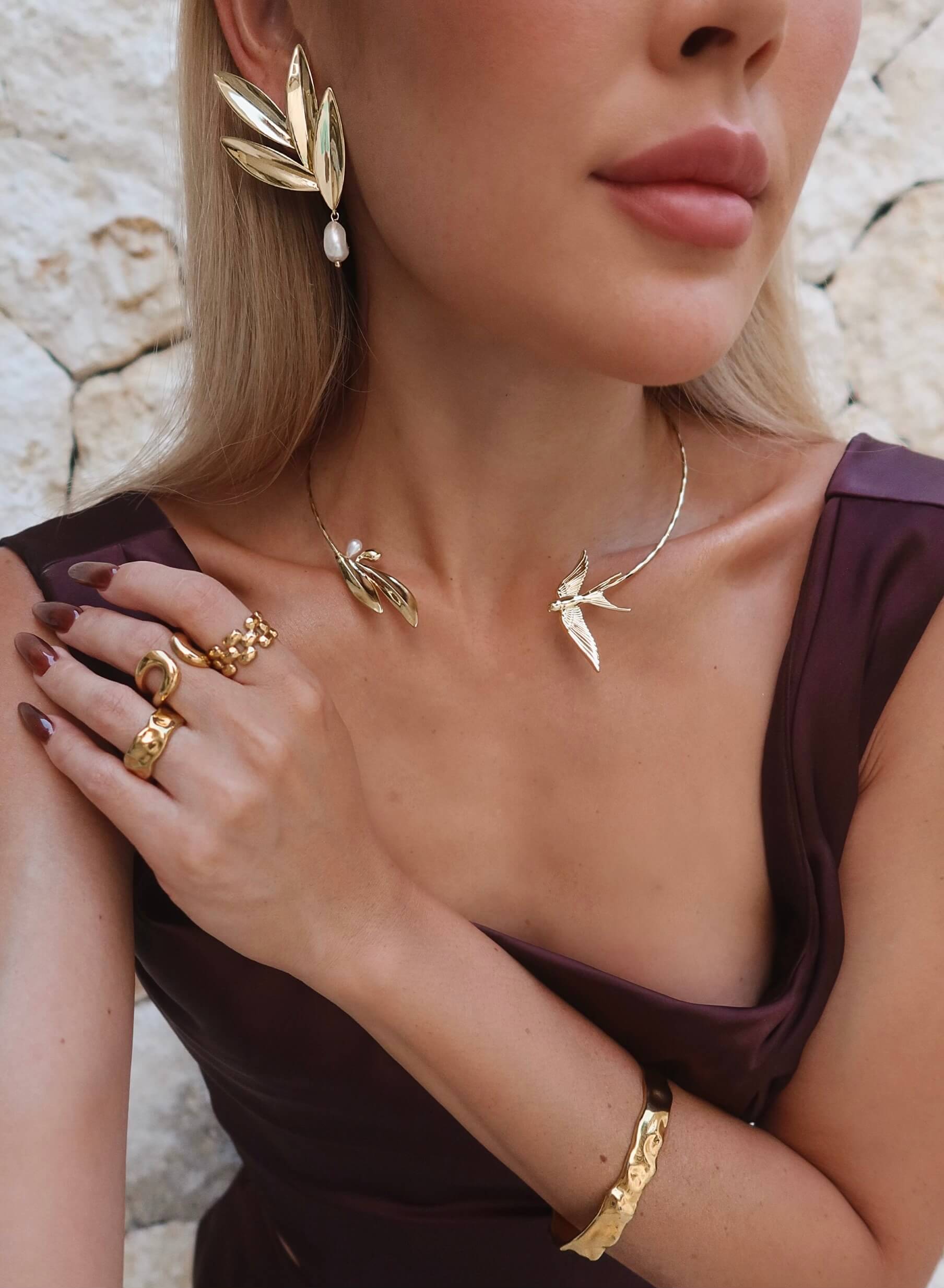 Moria Cuff Necklace